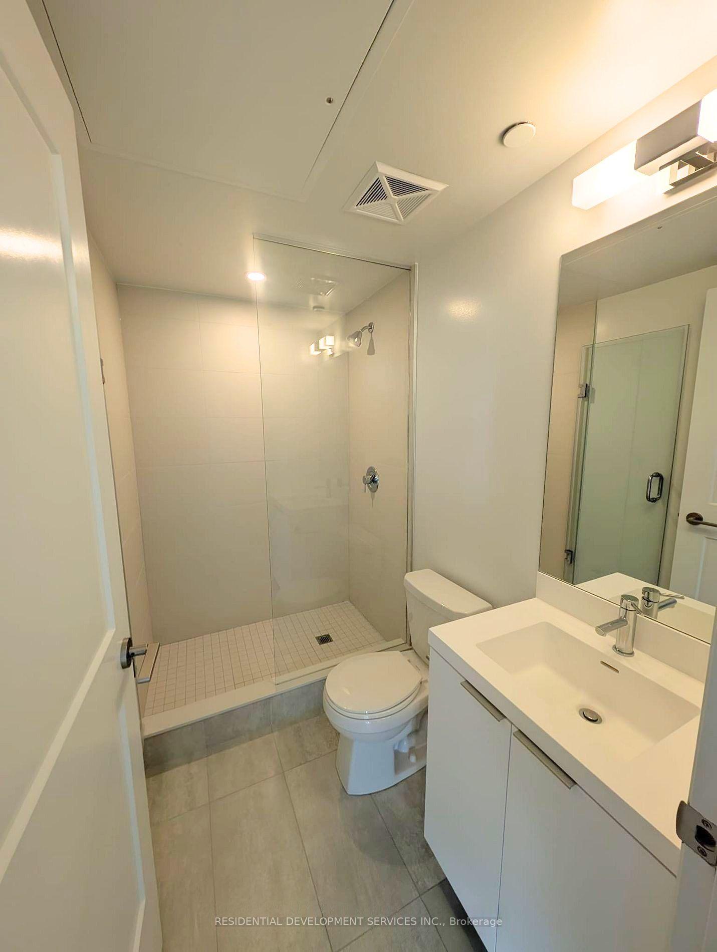 Photo 11 of Unit 3628, 28 Widmer Street, Toronto, Waterfront Communities — HOMEH