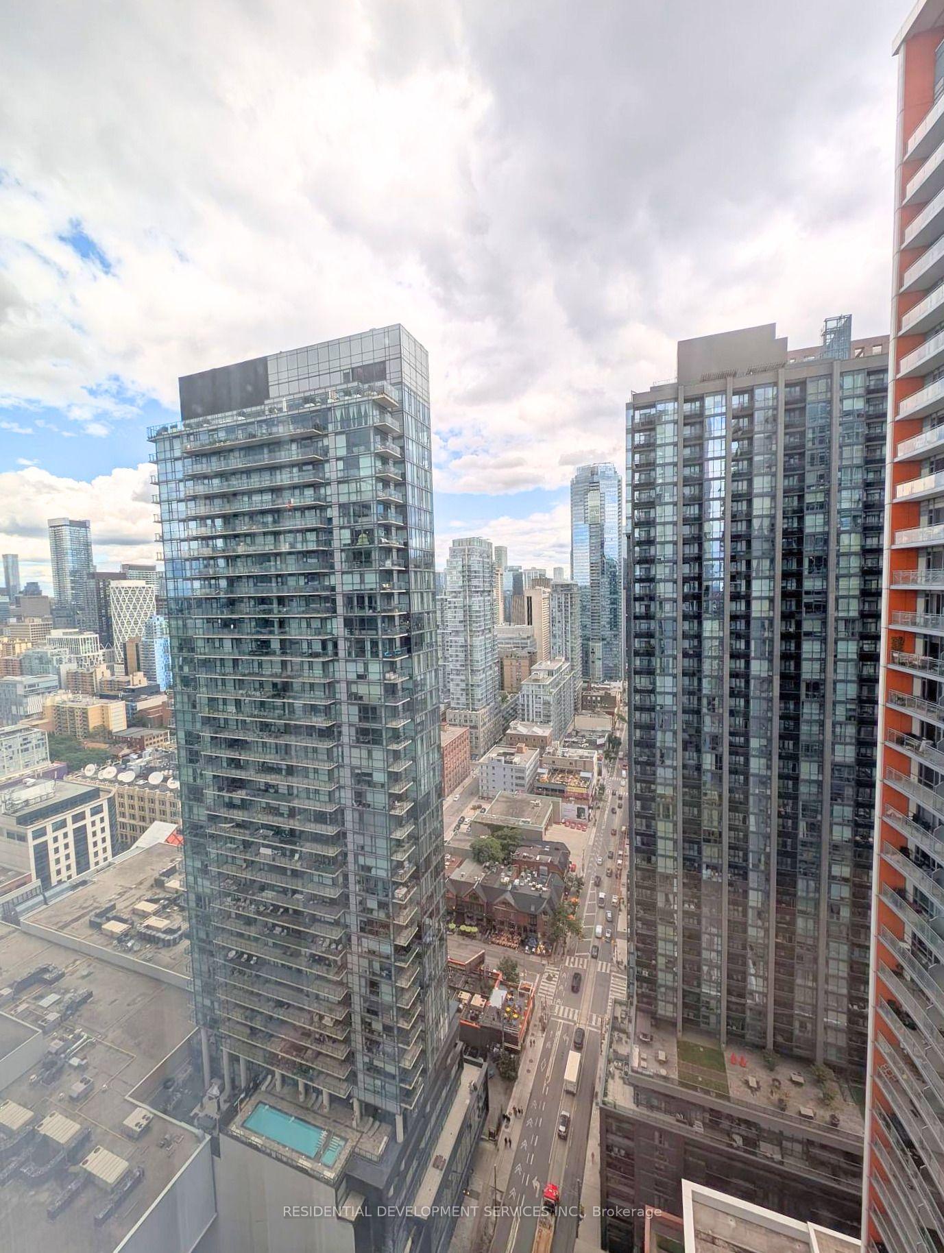 Photo 15 of Unit 3628, 28 Widmer Street, Toronto, Waterfront Communities — HOMEH