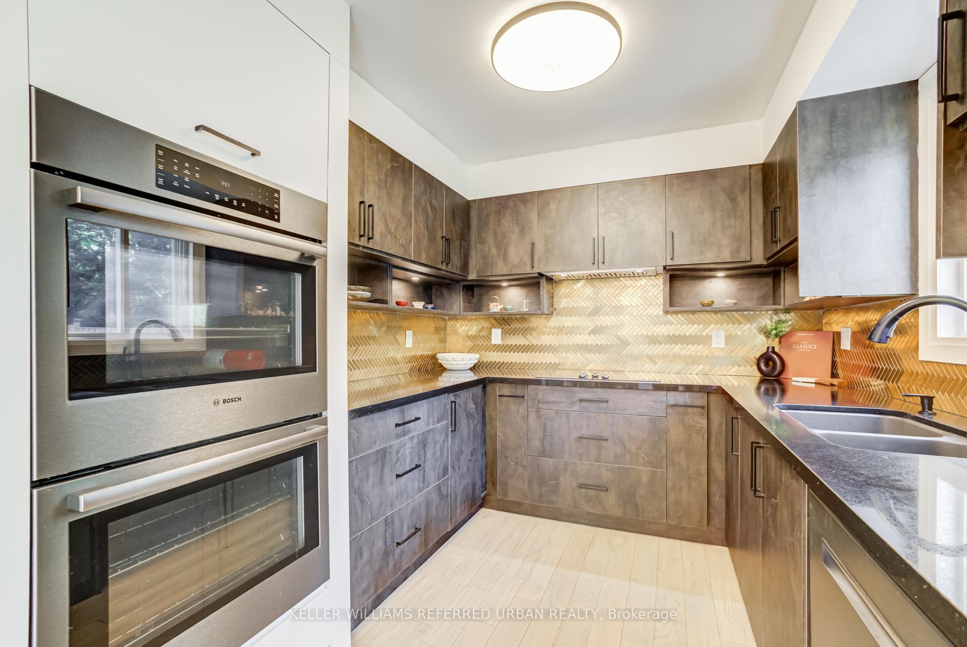 Photo 15 of 7 Cossar Drive, Aurora, Aurora Highlands — HOMEH