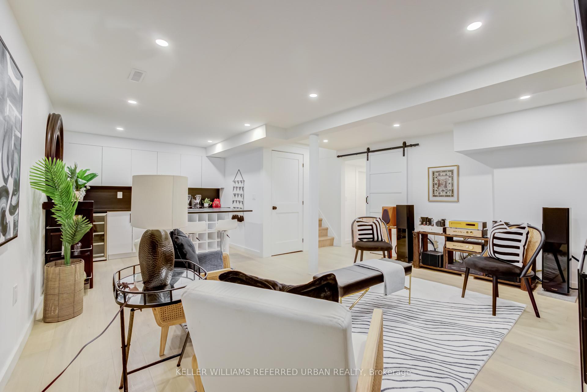 Photo 34 of 7 Cossar Drive, Aurora, Aurora Highlands — HOMEH