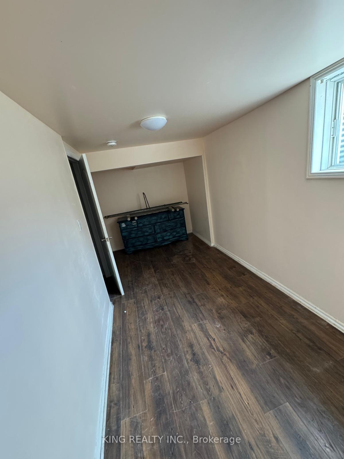Photo 2 of Unit Basement, 48 Brighton Road, Barrie, Georgian Drive — HOMEH