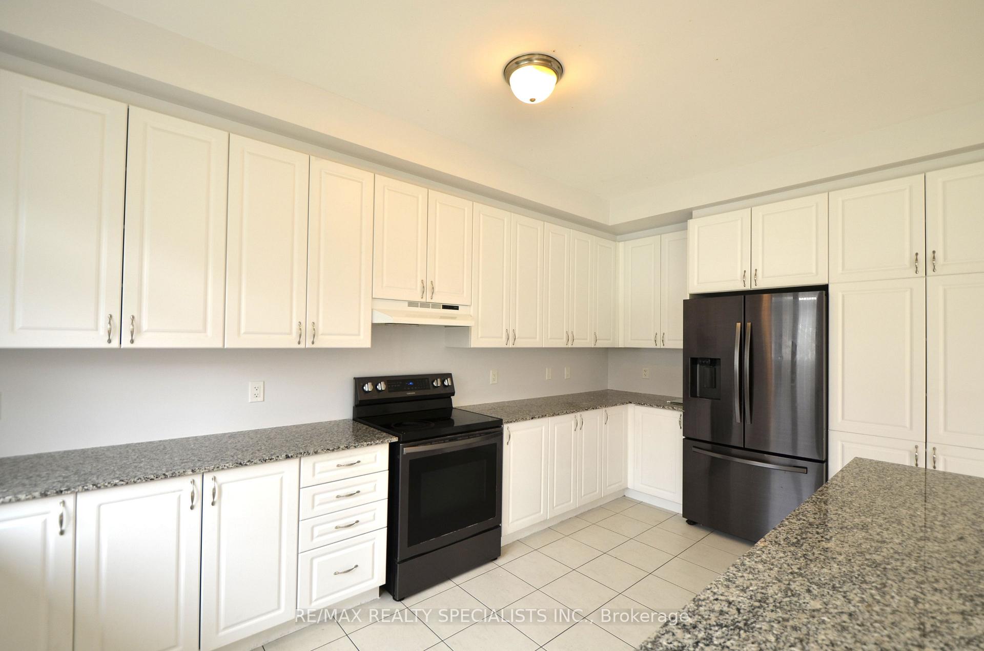 Photo 14 of 74 Dotchson Avenue, Caledon, Rural Caledon — HOMEH