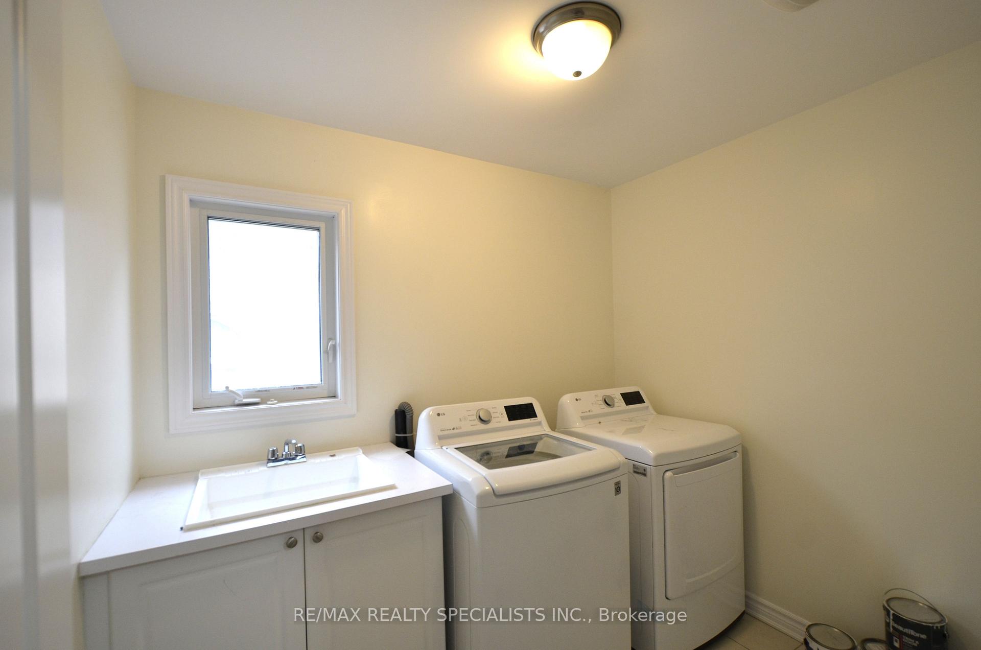 Photo 38 of 74 Dotchson Avenue, Caledon, Rural Caledon — HOMEH
