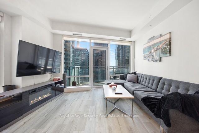 Photo 15 of Unit 2409, 21 Widmer Street, Toronto, Waterfront Communities — HOMEH