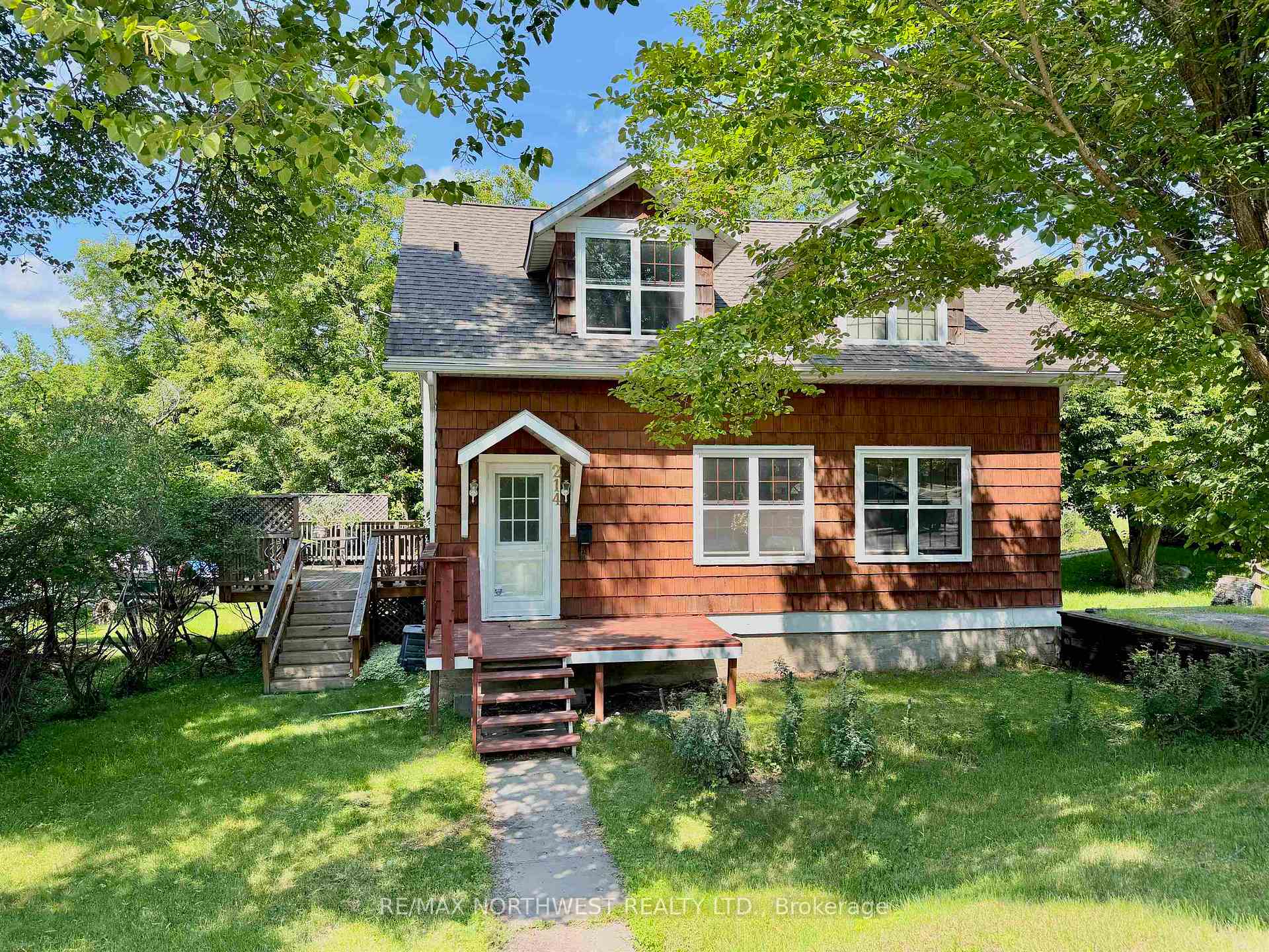 Photo 1 of 214 Matheson St N, Kenora, North End — HOMEH