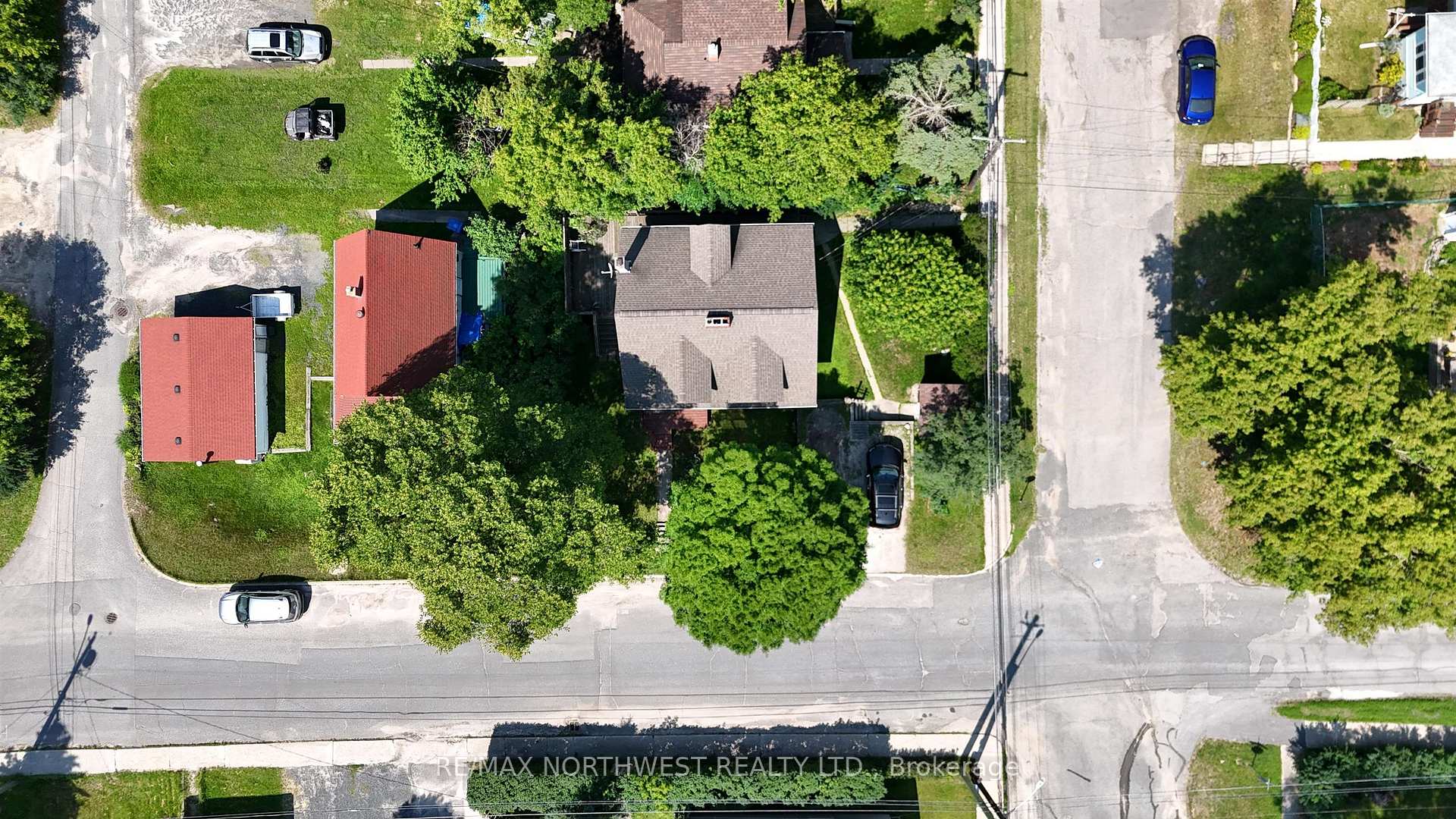 Photo 23 of 214 Matheson St N, Kenora, North End — HOMEH