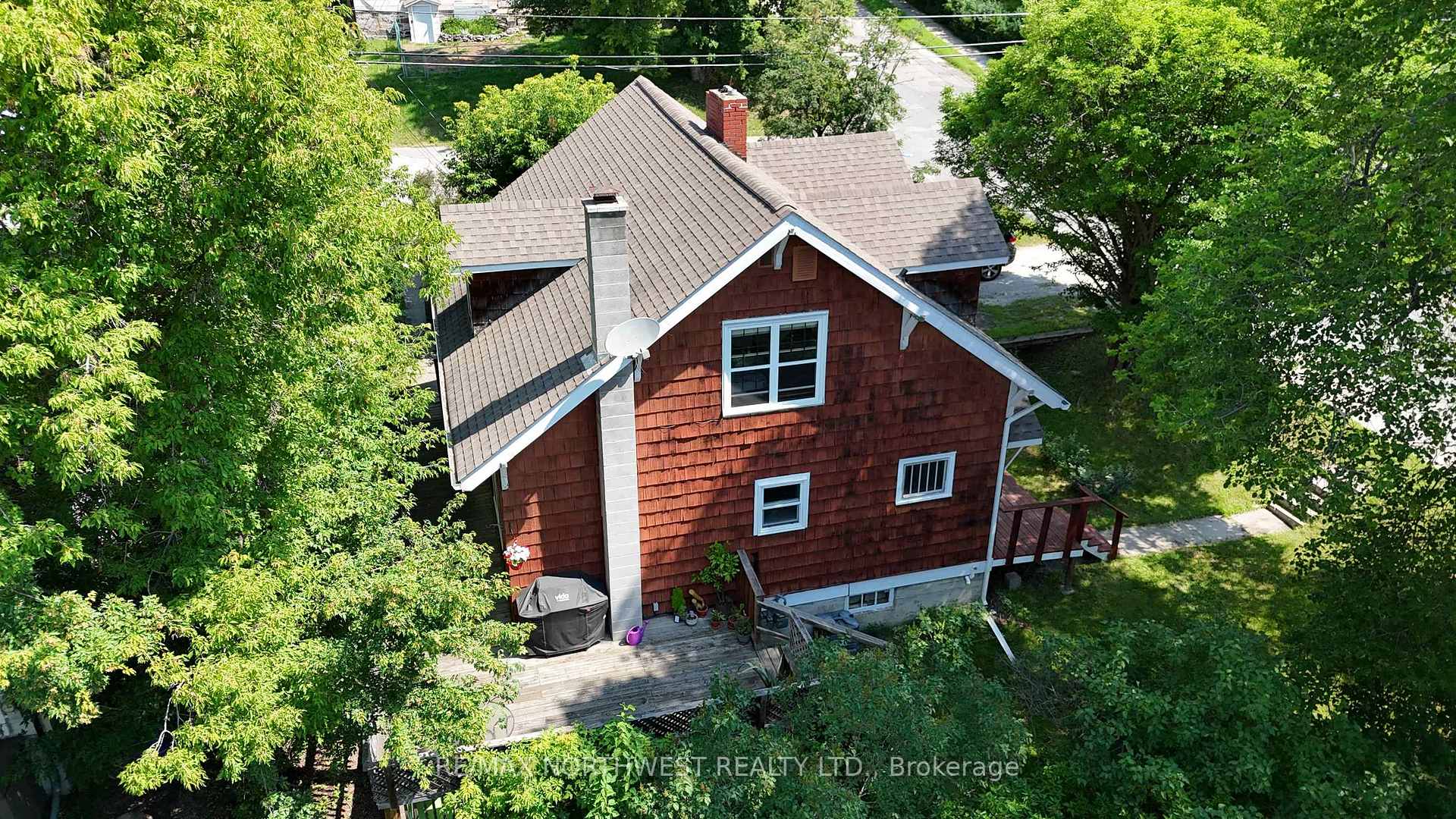 Photo 35 of 214 Matheson St N, Kenora, North End — HOMEH