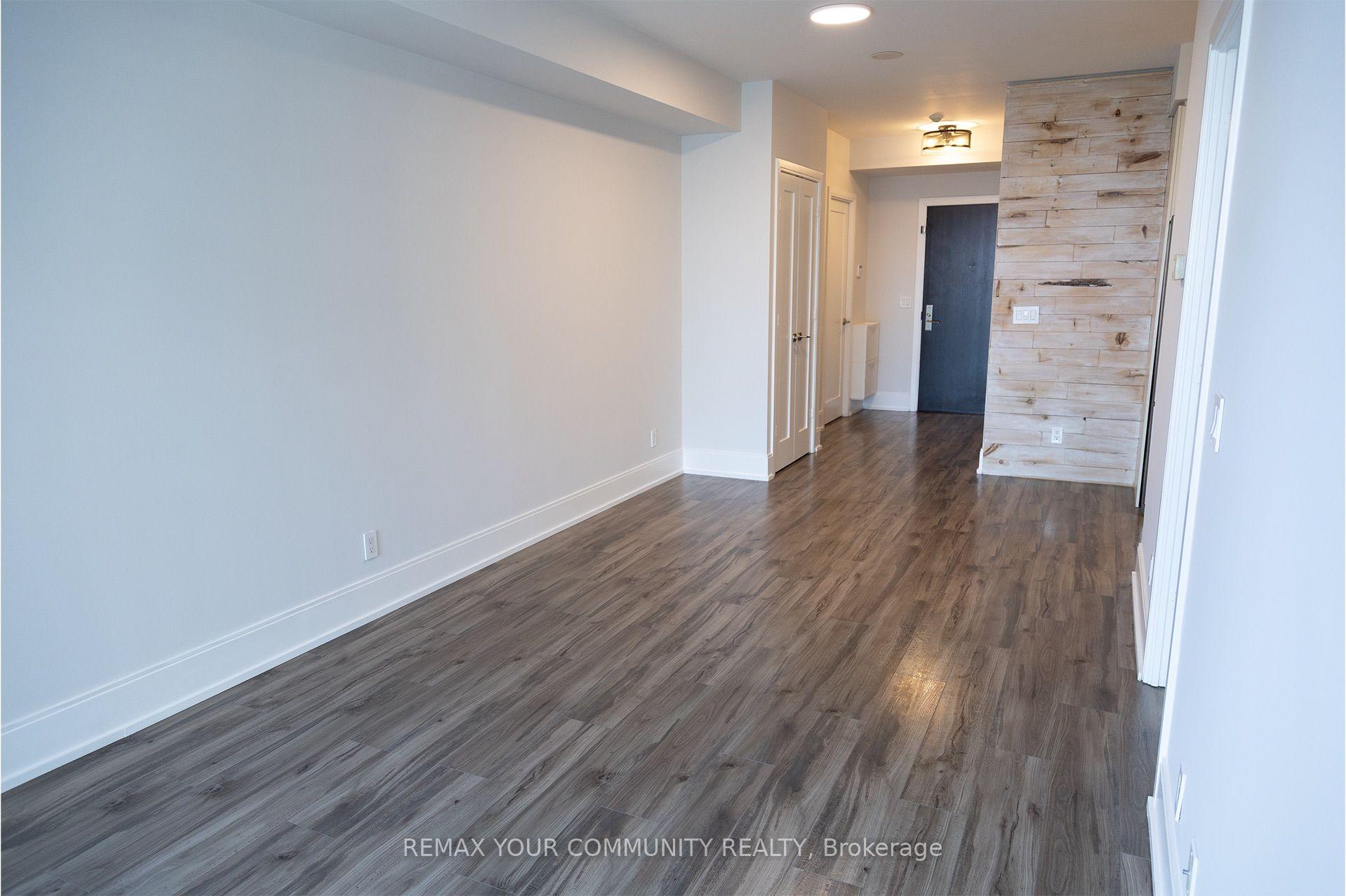 Photo 3 of Unit 1911, 70 Roehampton Avenue N, Toronto, Mount Pleasant West — HOMEH