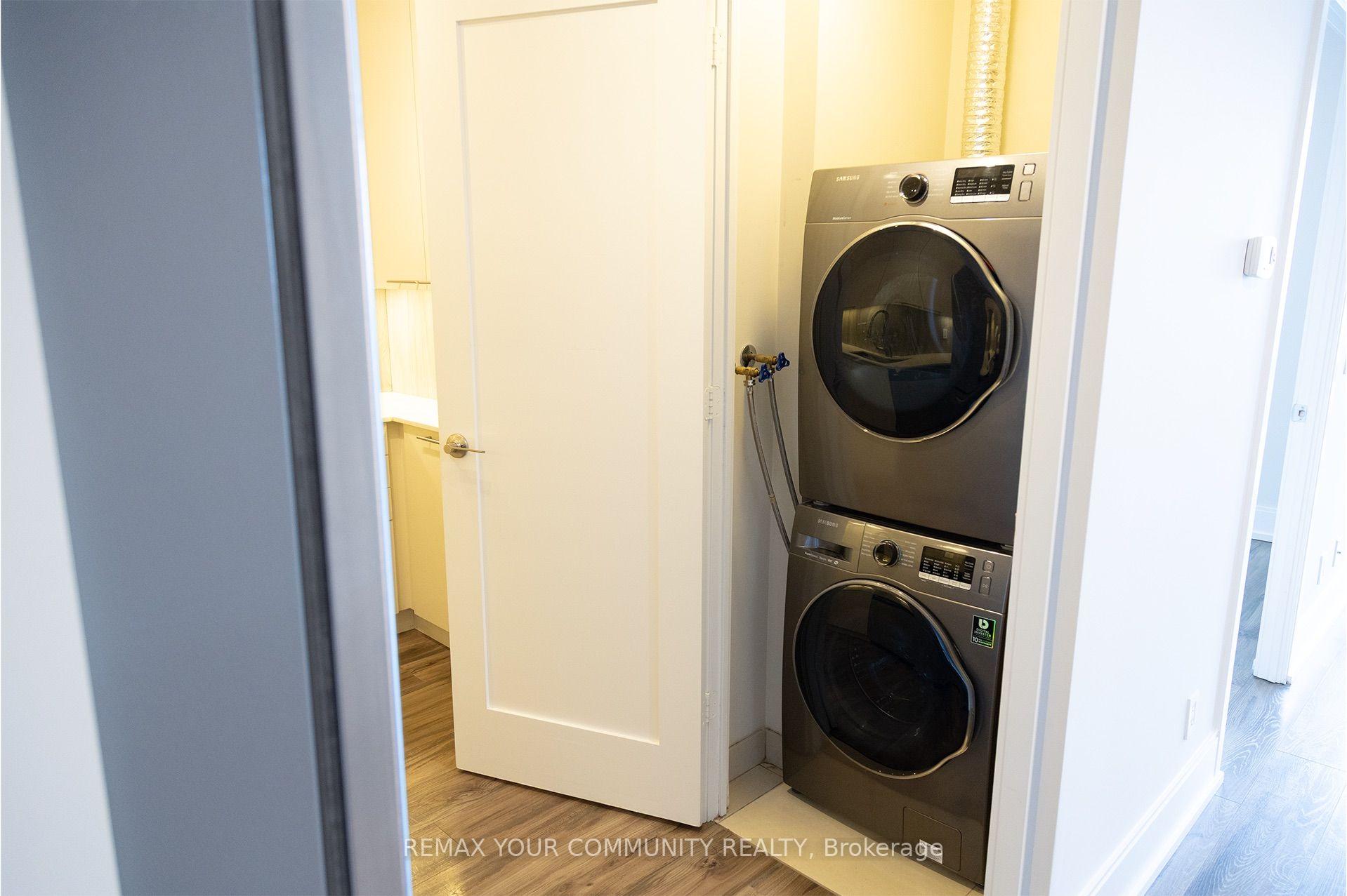 Photo 9 of Unit 1911, 70 Roehampton Avenue N, Toronto, Mount Pleasant West — HOMEH