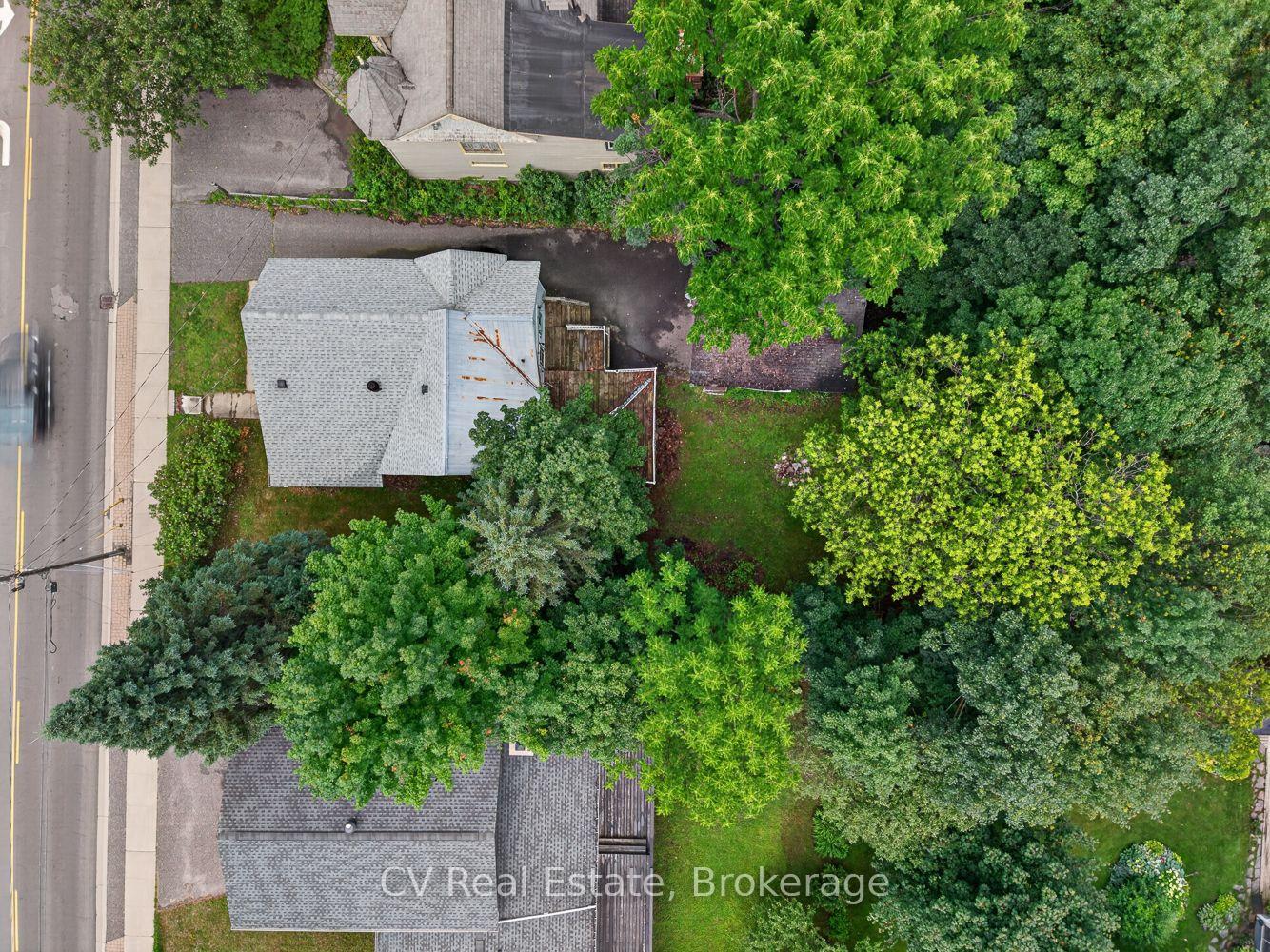 Photo 6 of 39 Church Street, Parry Sound — HOMEH