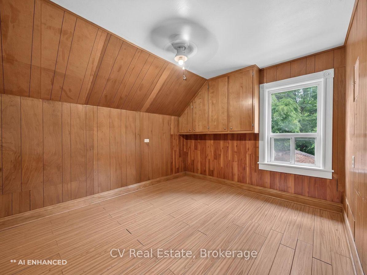 Photo 19 of 39 Church Street, Parry Sound — HOMEH