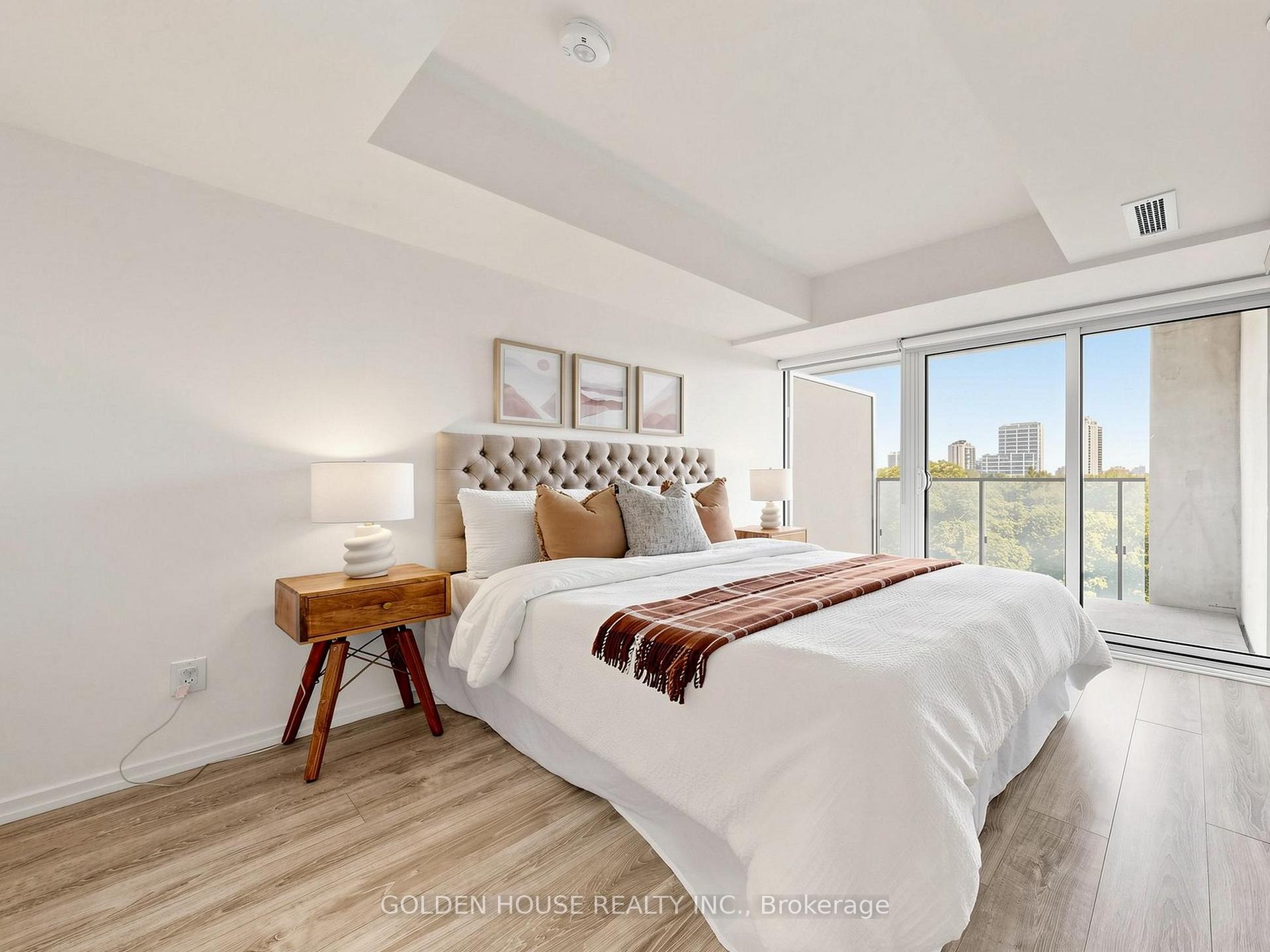 Photo 16 of Unit 735, 8 Hillsdale Avenue E, Toronto, Mount Pleasant West — HOMEH