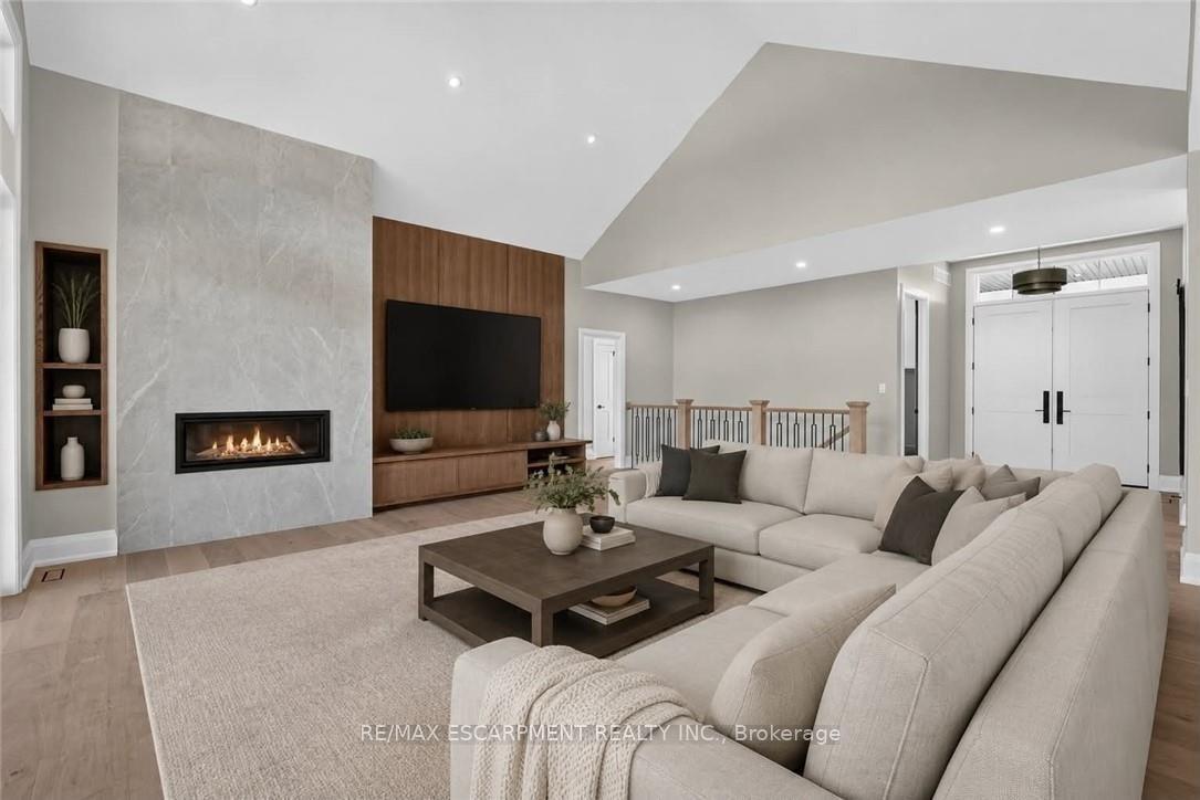 Photo 9 of 680 Caistorville Road, West Lincoln, West Lincoln — HOMEH