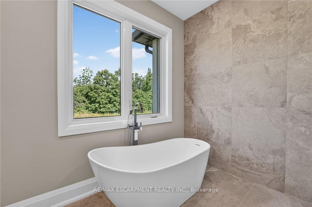 Photo 25 of 680 Caistorville Road, West Lincoln, West Lincoln — HOMEH