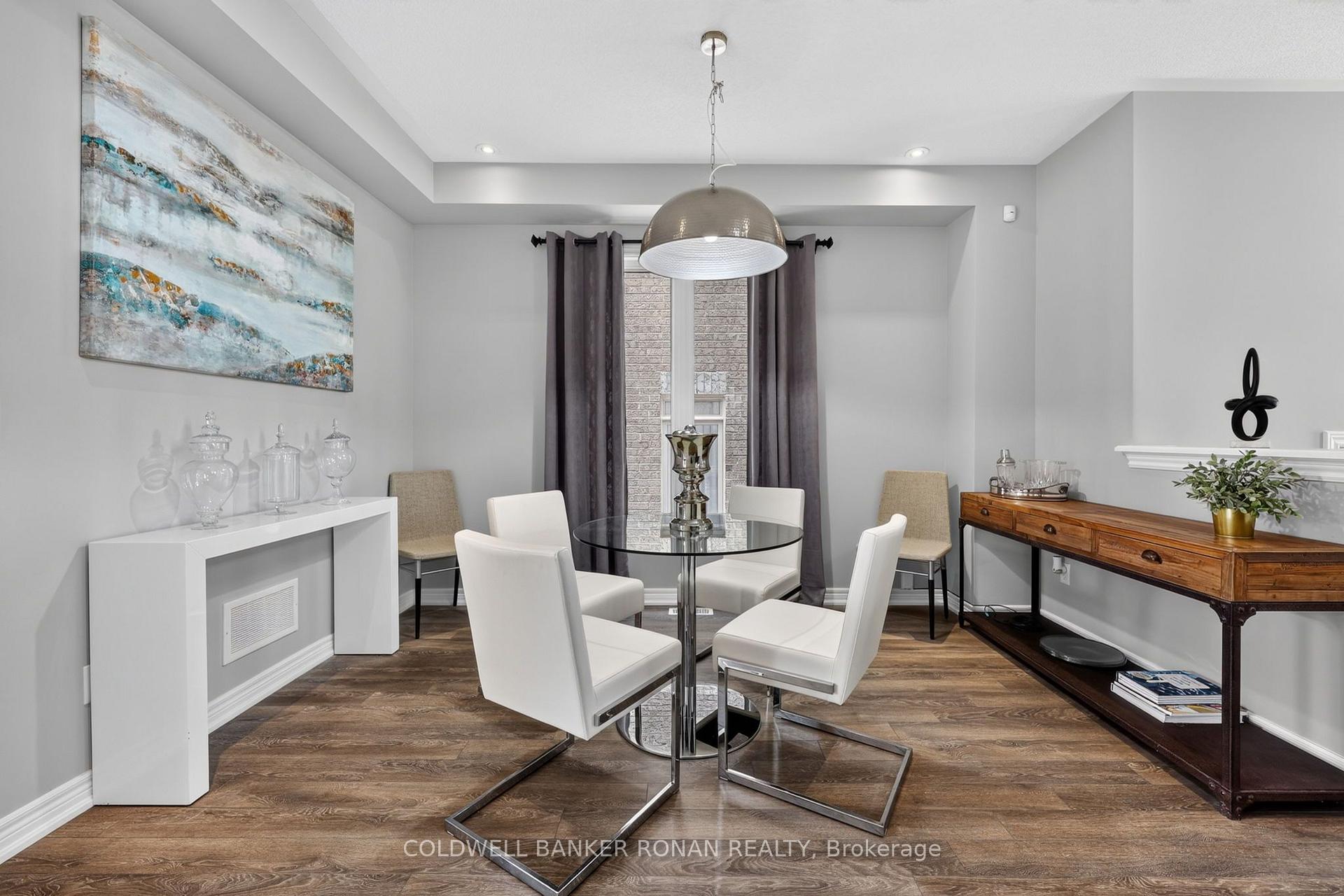 Photo 8 of 120 Lorne Thomas Place, New Tecumseth, Alliston — HOMEH