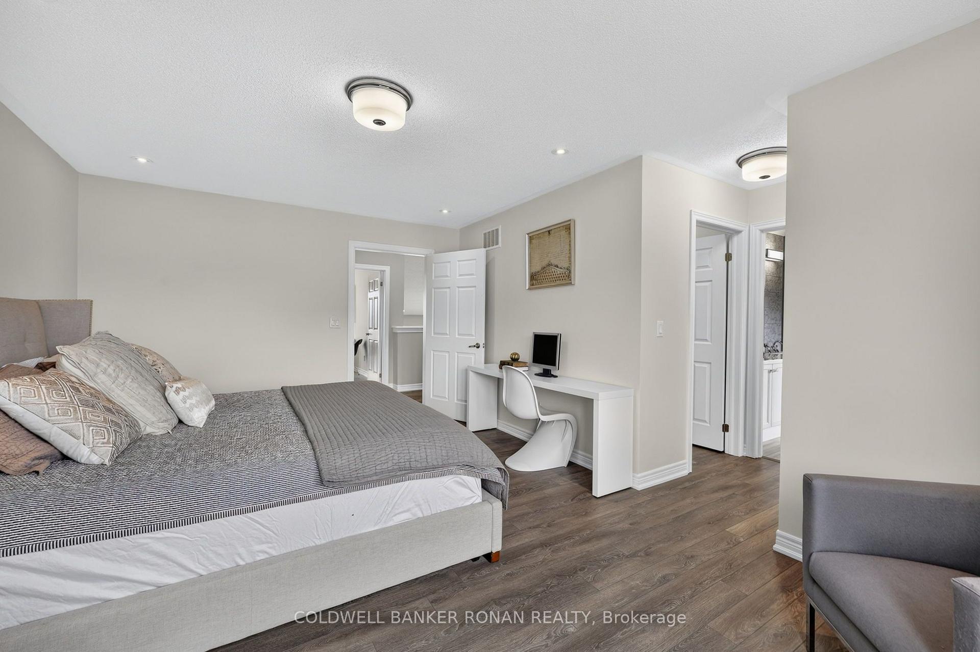 Photo 30 of 120 Lorne Thomas Place, New Tecumseth, Alliston — HOMEH