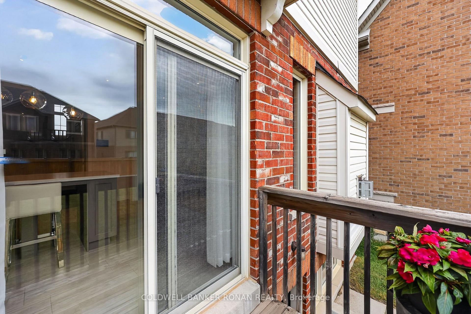 Photo 38 of 120 Lorne Thomas Place, New Tecumseth, Alliston — HOMEH
