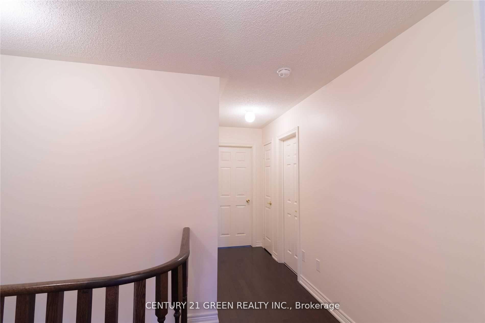 Photo 12 of 73 Thornbush Boulevard, Brampton, Northwest Brampton — HOMEH