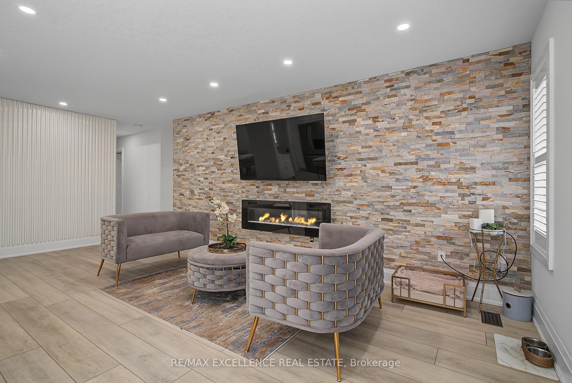 Photo 17 of 136 Johnston Avenue, Cambridge, Grow Community Centre — HOMEH