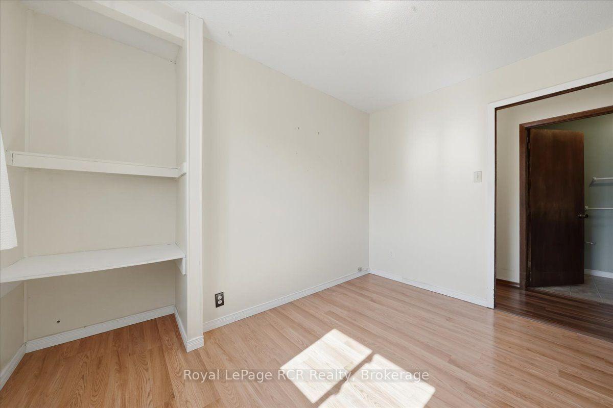 Photo 20 of 1124 12th Street E, Owen Sound — HOMEH