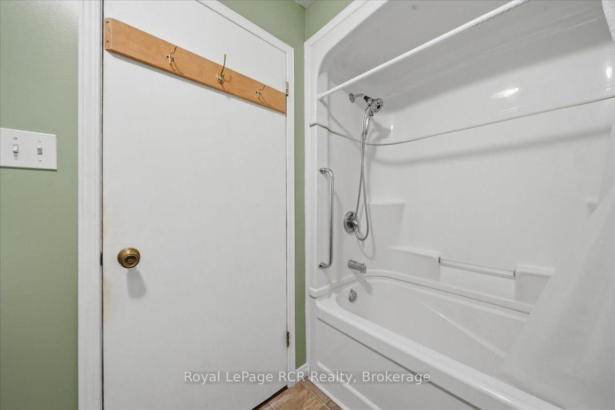 Photo 22 of 1124 12th Street E, Owen Sound — HOMEH