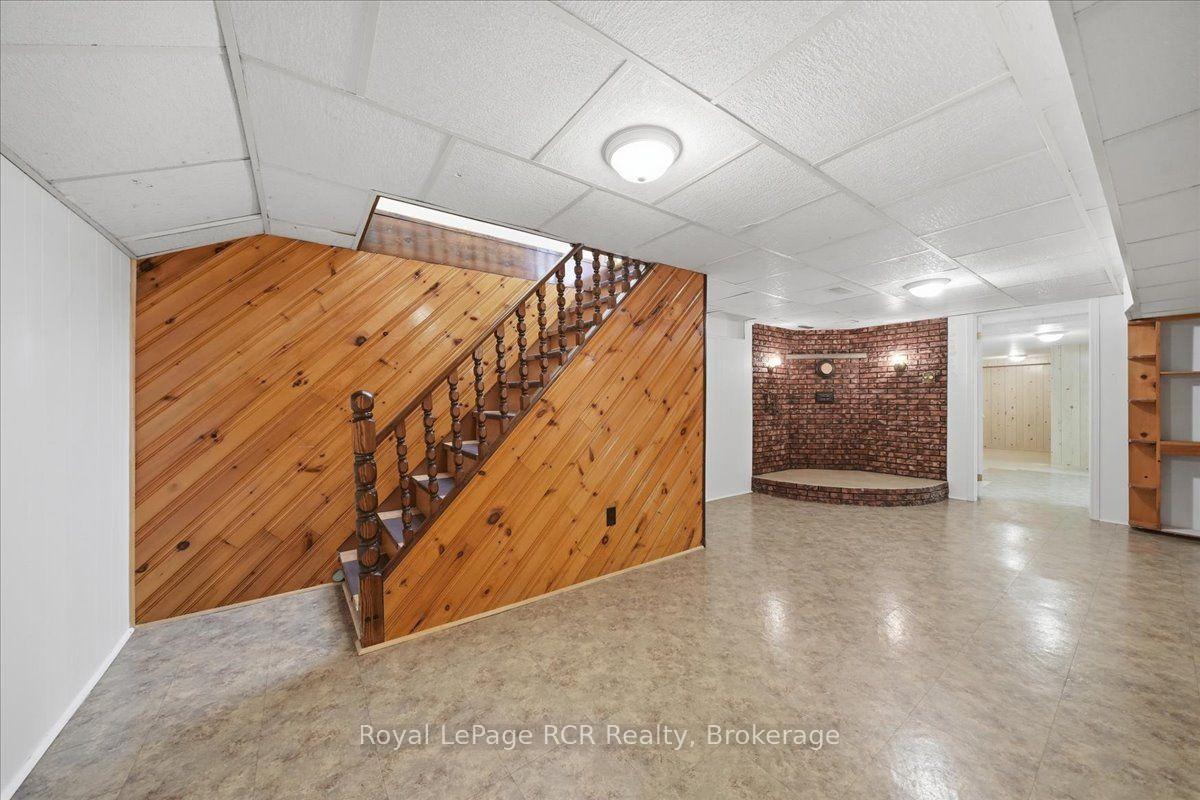 Photo 30 of 1124 12th Street E, Owen Sound — HOMEH