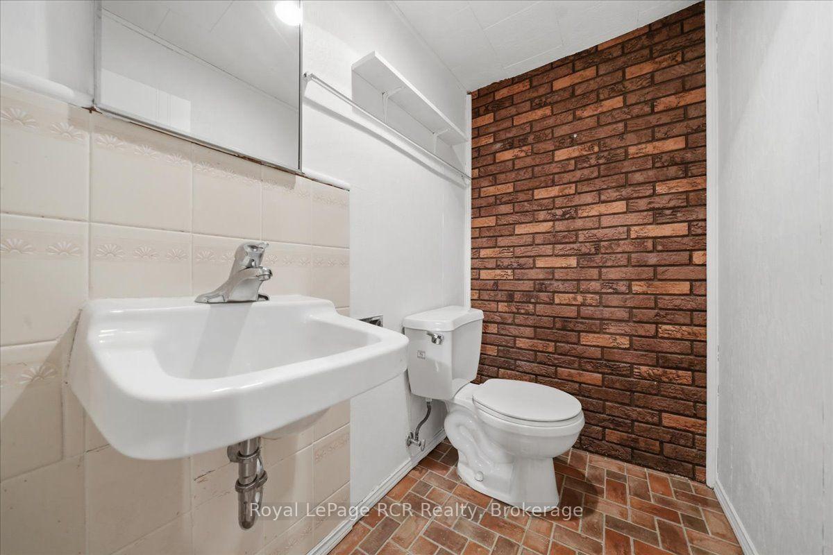 Photo 35 of 1124 12th Street E, Owen Sound — HOMEH