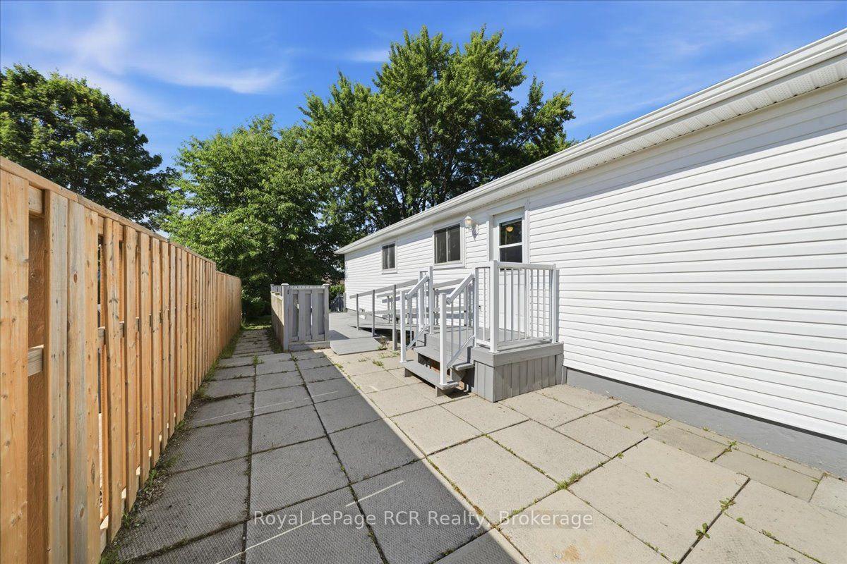 Photo 43 of 1124 12th Street E, Owen Sound — HOMEH