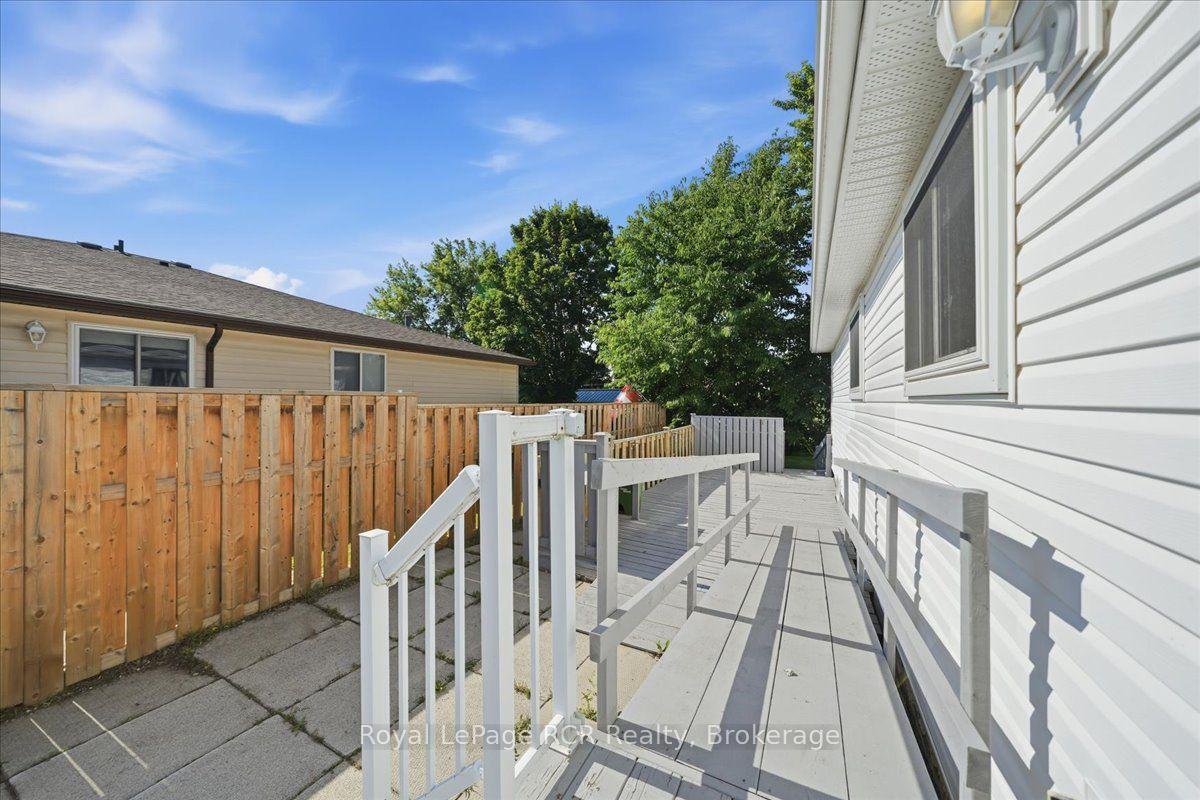 Photo 45 of 1124 12th Street E, Owen Sound — HOMEH
