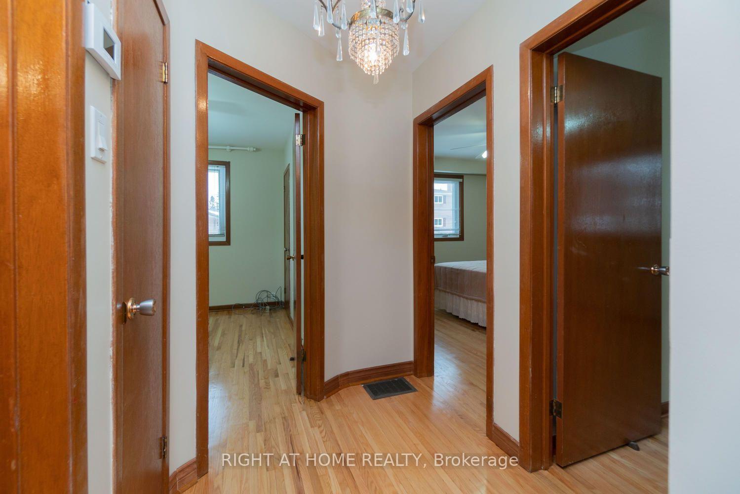 Photo 7 of 55 Limevale Crescent, Scarborough, West Hill — HOMEH