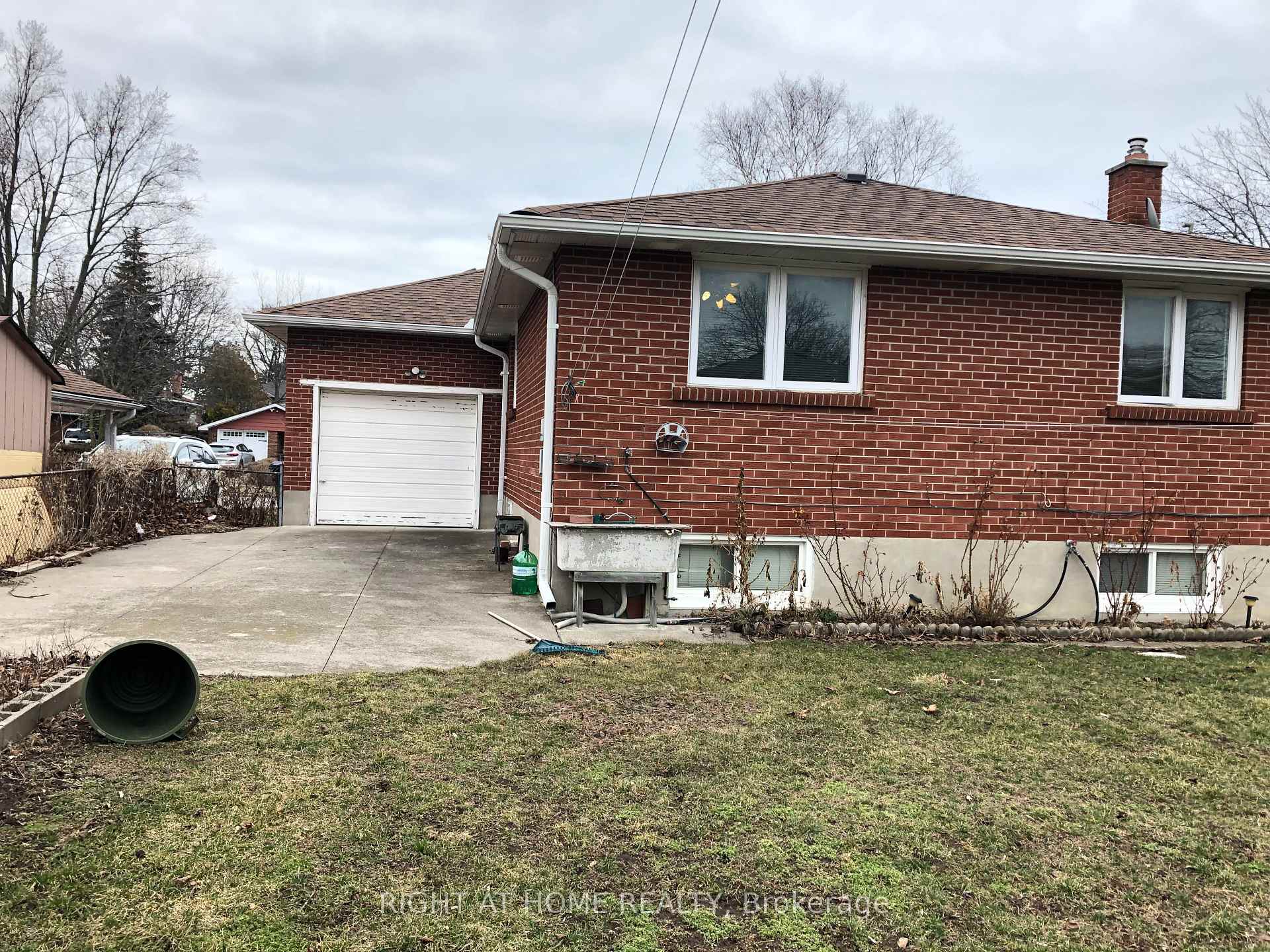 Photo 10 of 55 Limevale Crescent, Scarborough, West Hill — HOMEH