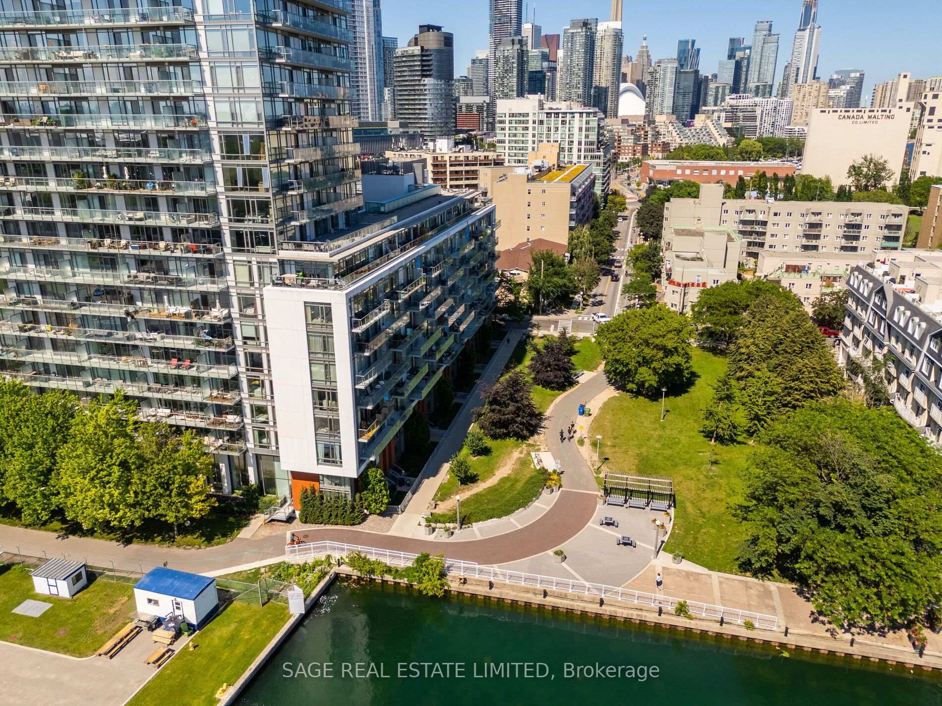 Photo 4 of Unit 414, 90 Stadium Road, Toronto, Waterfront Communities — HOMEH