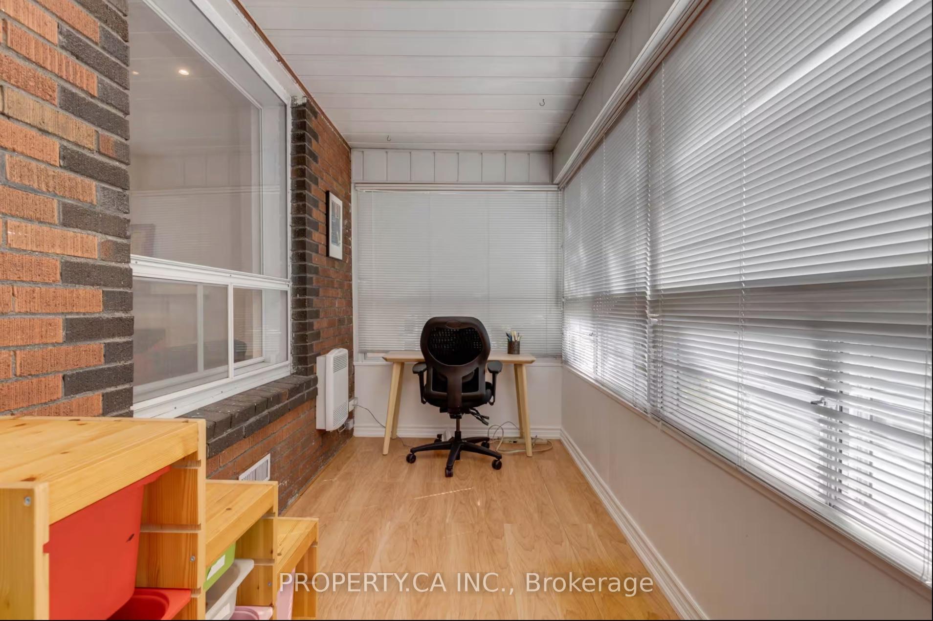 Photo 11 of 34 Ashbury Avenue, Toronto, Oakwood Village — HOMEH