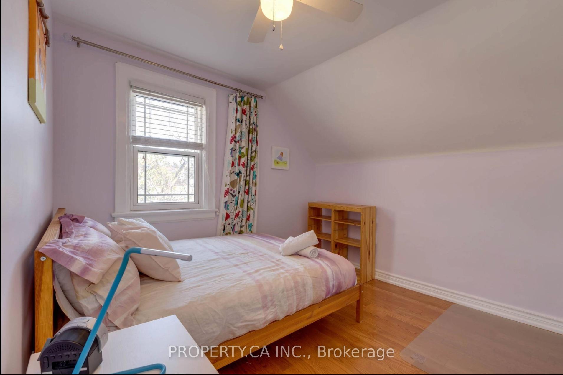 Photo 15 of 34 Ashbury Avenue, Toronto, Oakwood Village — HOMEH