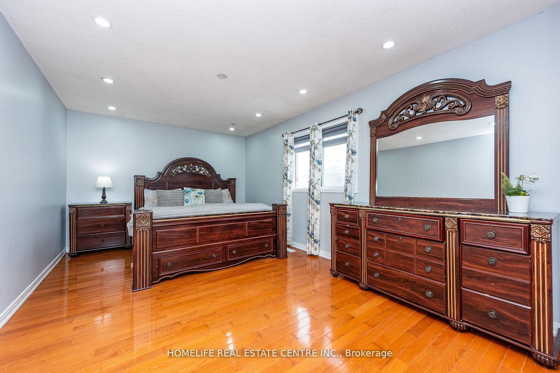 Photo 17 of 108 Fairhill Avenue, Brampton, Fletcher's Meadow — HOMEH
