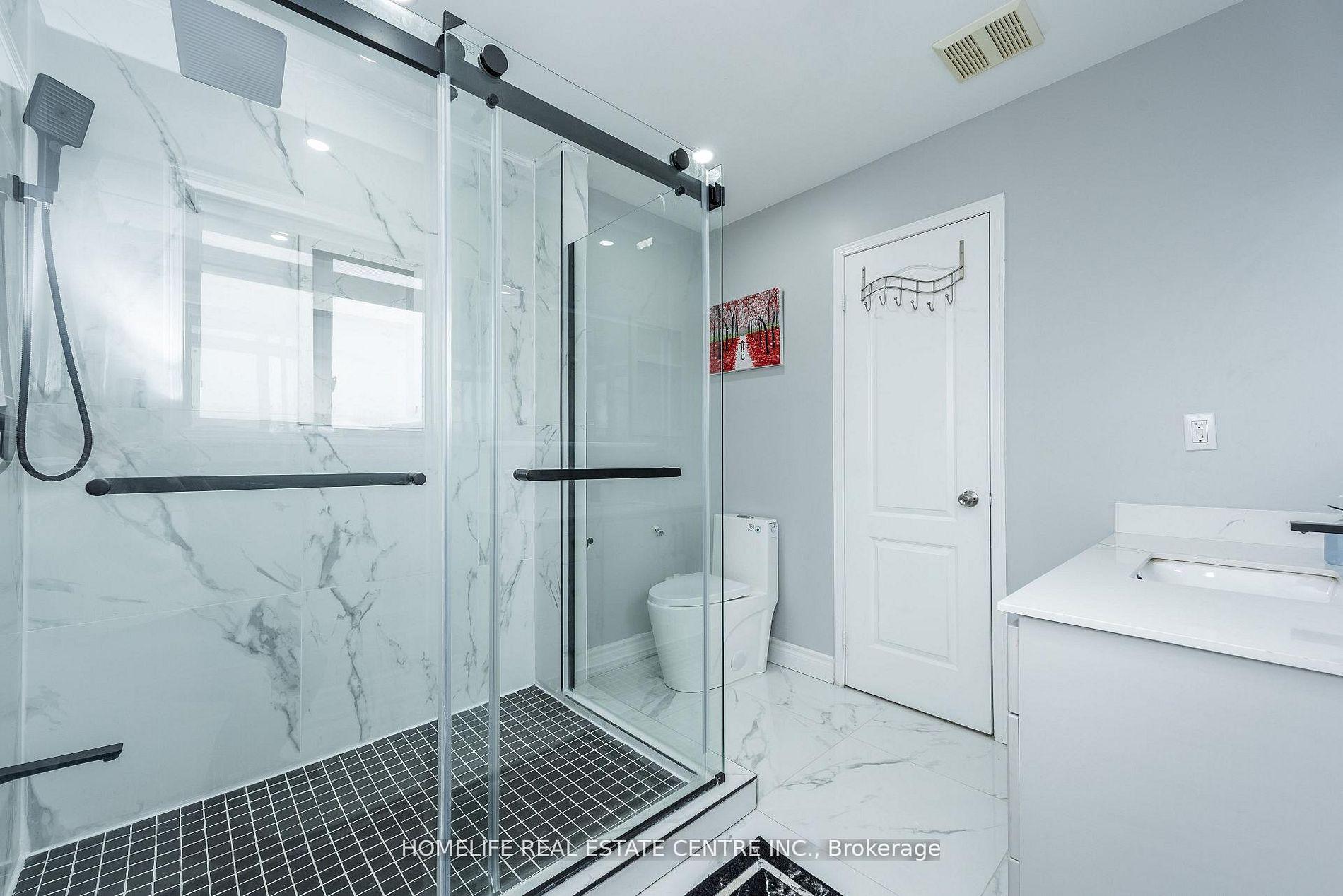 Photo 19 of 108 Fairhill Avenue, Brampton, Fletcher's Meadow — HOMEH