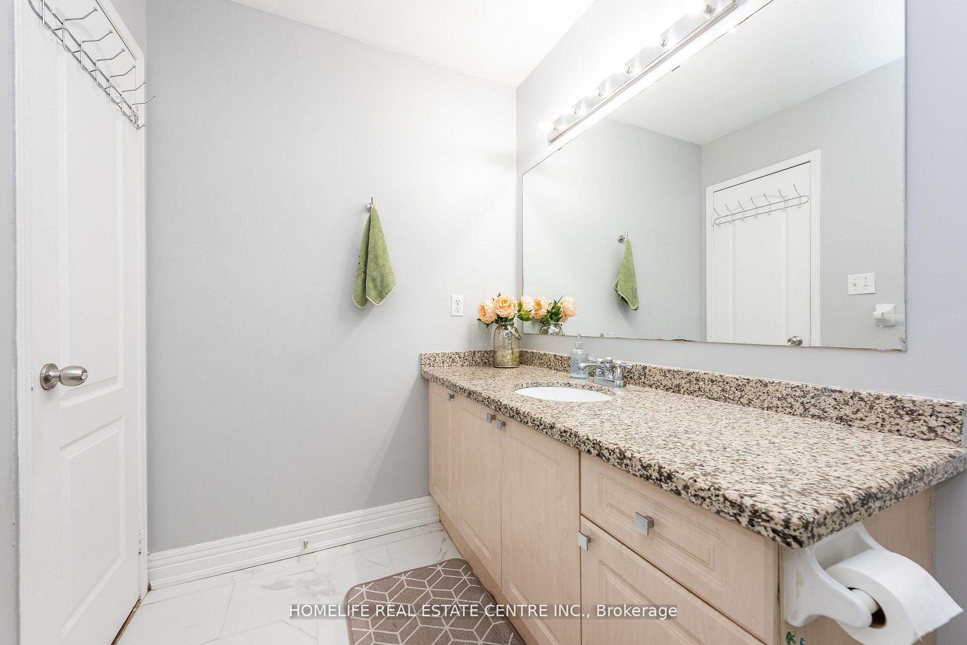 Photo 30 of 108 Fairhill Avenue, Brampton, Fletcher's Meadow — HOMEH