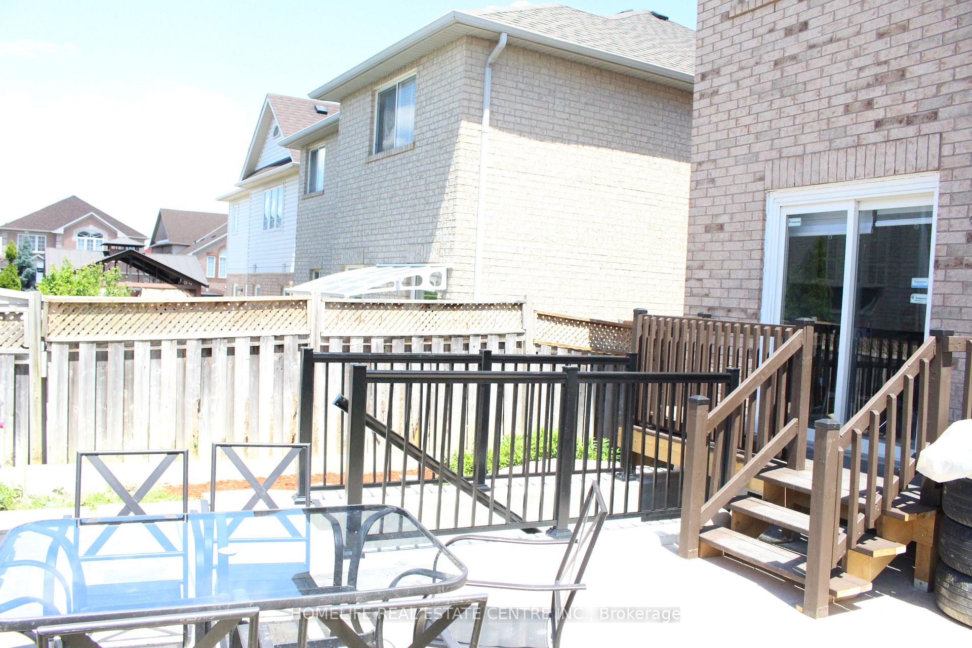 Photo 31 of 108 Fairhill Avenue, Brampton, Fletcher's Meadow — HOMEH