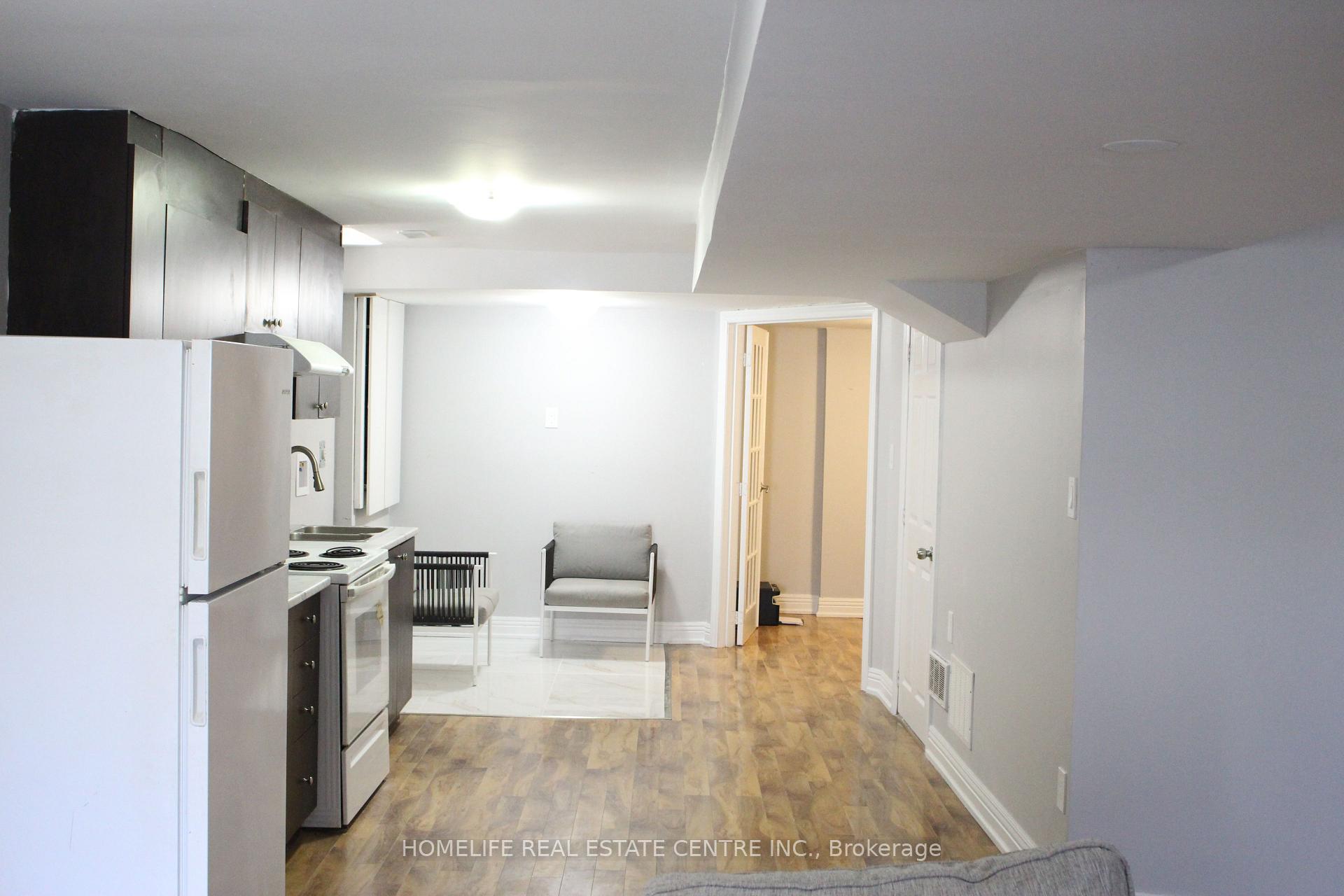 Photo 36 of 108 Fairhill Avenue, Brampton, Fletcher's Meadow — HOMEH