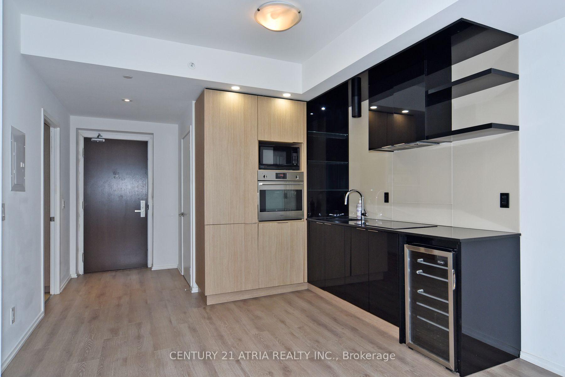 Photo 4 of Unit 5109, 70 Temperance Street, Toronto, Bay Street Corridor — HOMEH