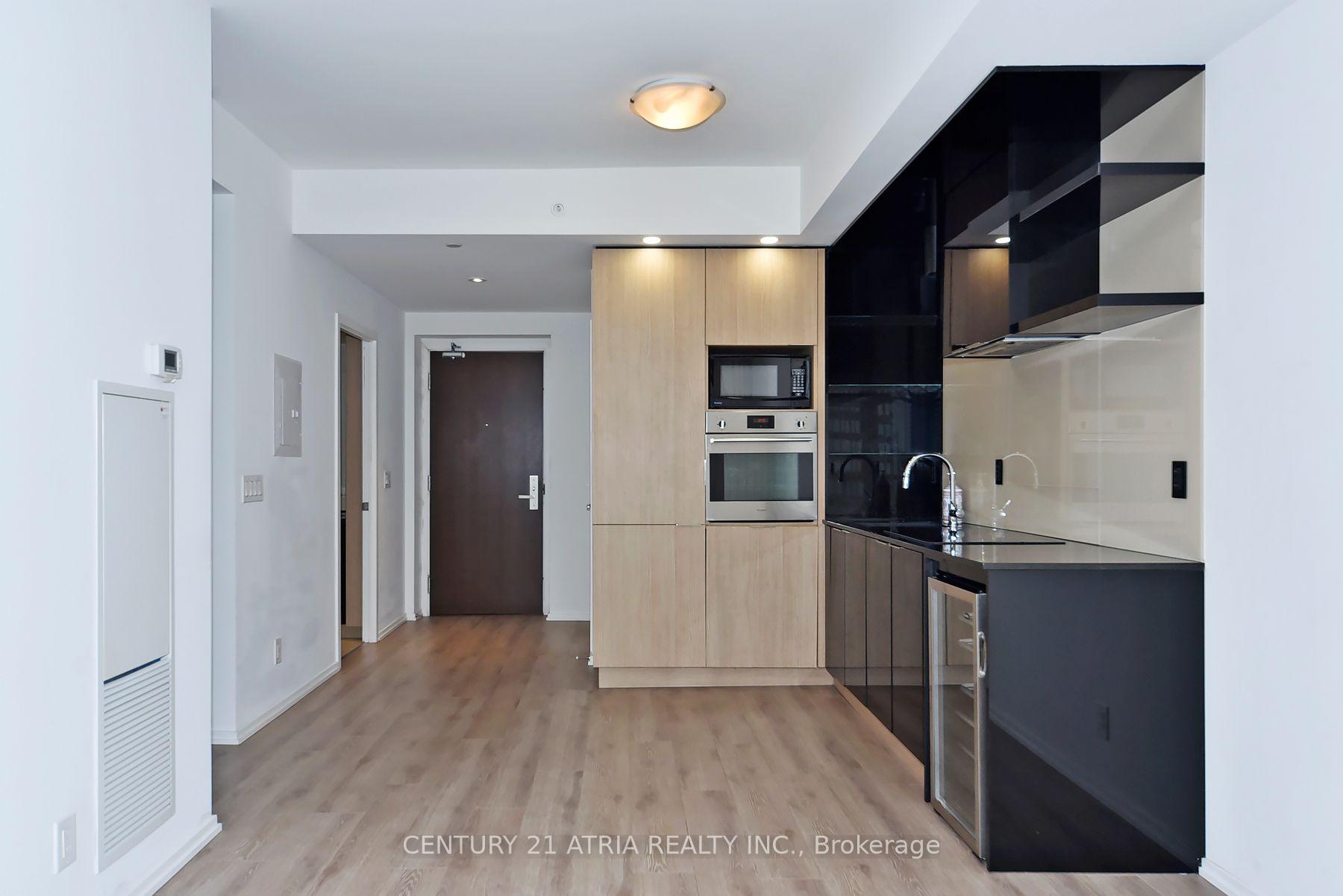 Photo 6 of Unit 5109, 70 Temperance Street, Toronto, Bay Street Corridor — HOMEH