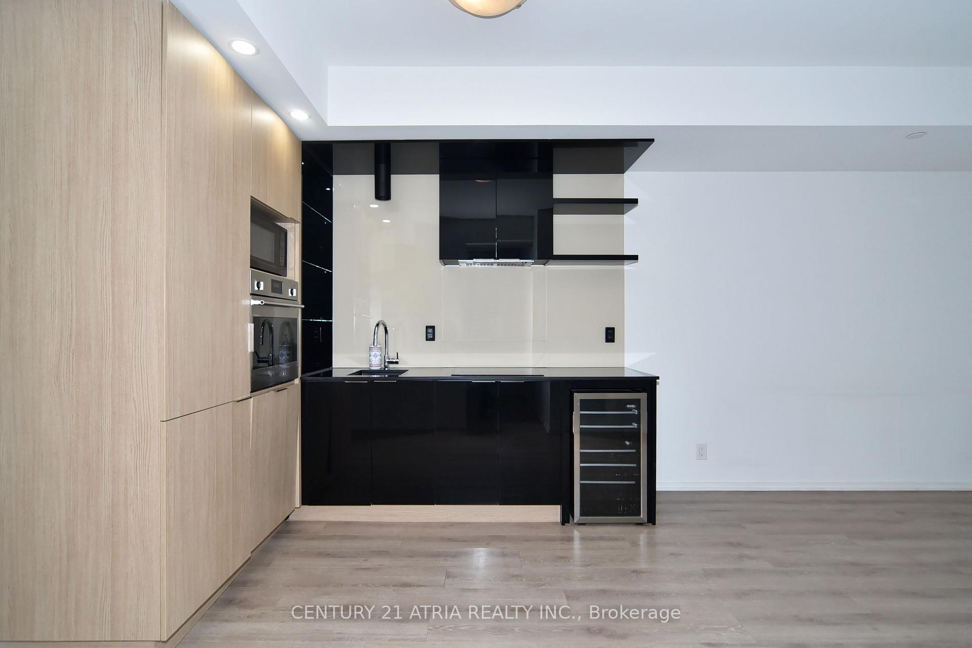 Photo 7 of Unit 5109, 70 Temperance Street, Toronto, Bay Street Corridor — HOMEH