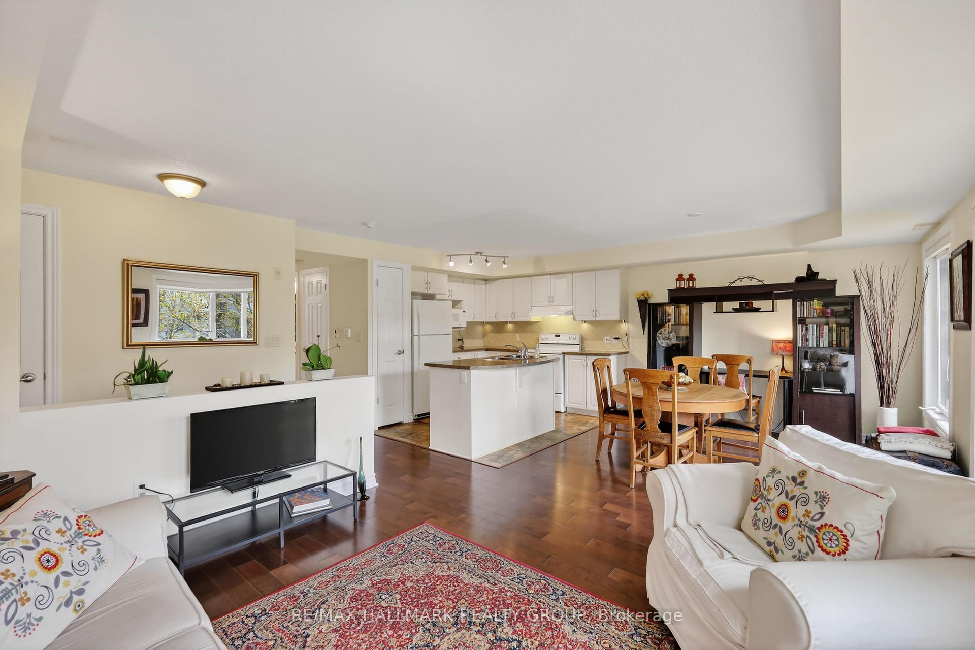 Photo 13 of Unit 3, 585 Stonefield Private, Ottawa, Barrhaven East — HOMEH