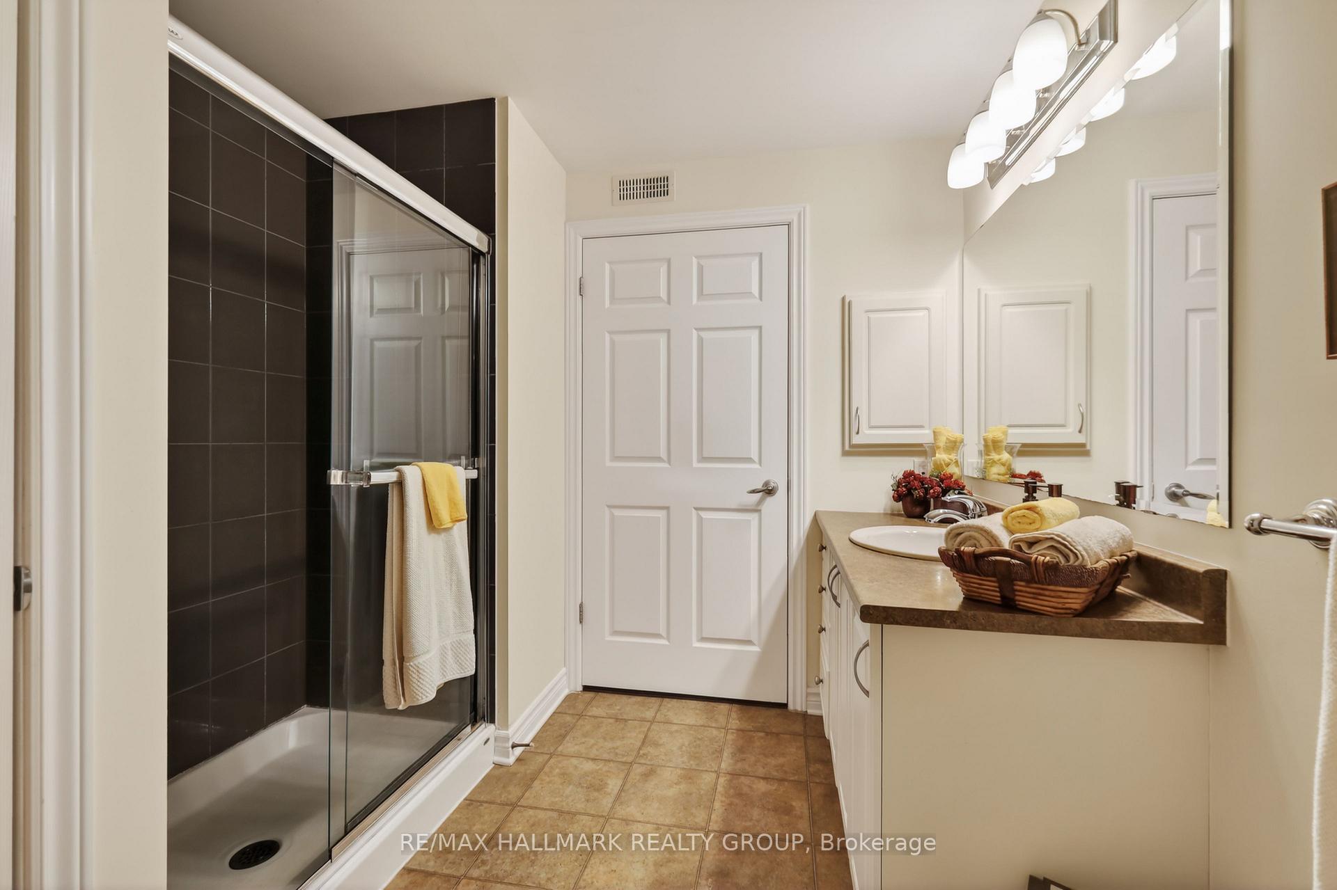 Photo 32 of Unit 3, 585 Stonefield Private, Ottawa, Barrhaven East — HOMEH