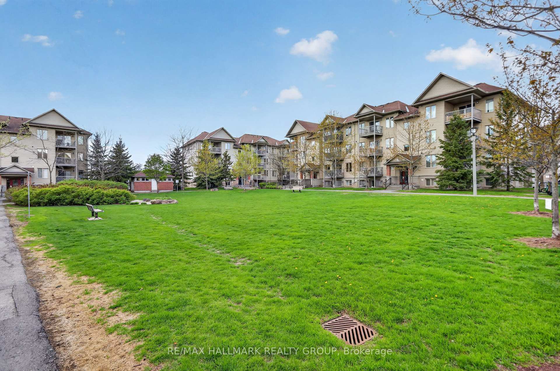Photo 37 of Unit 3, 585 Stonefield Private, Ottawa, Barrhaven East — HOMEH