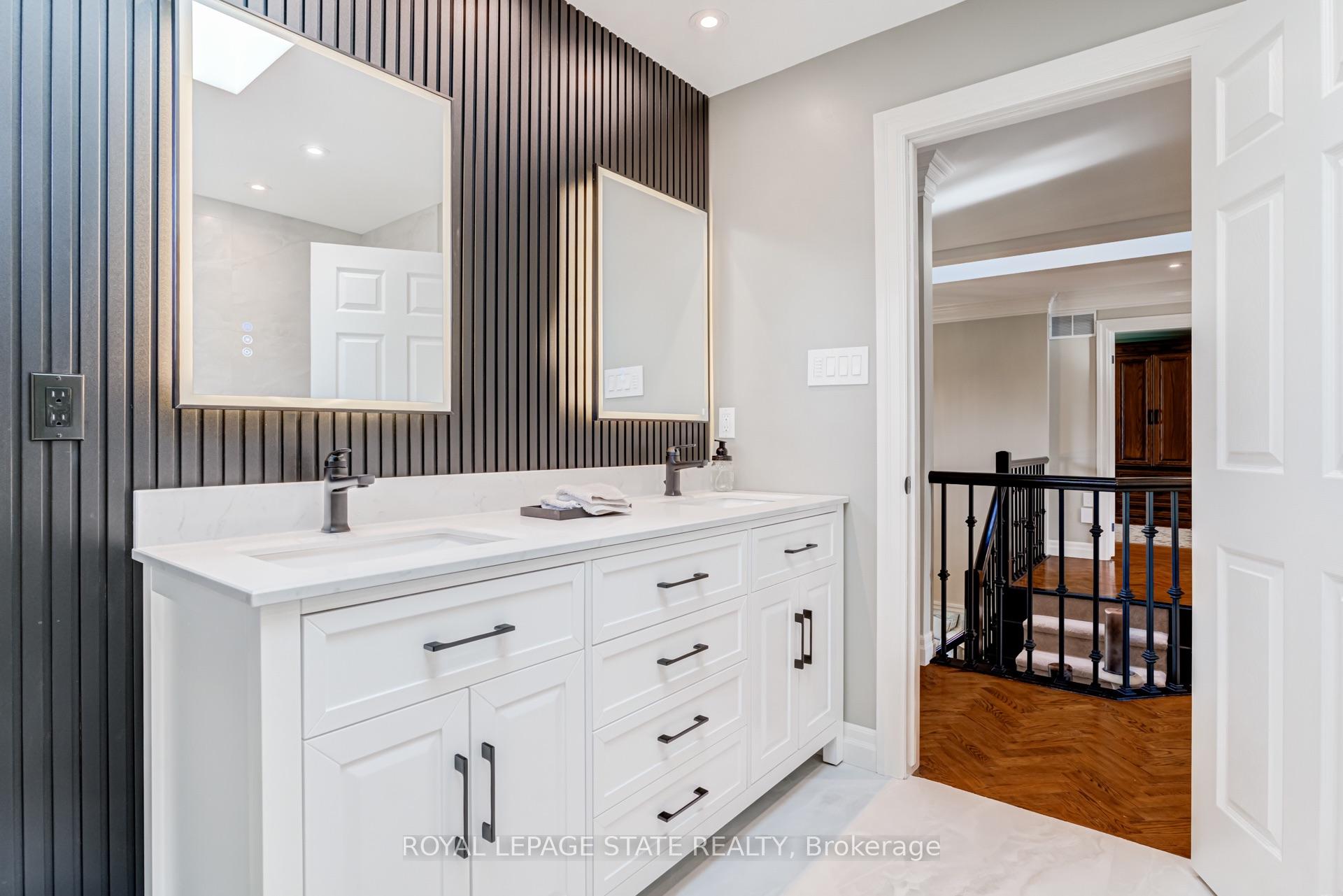 Photo 27 of 994 Courtland Drive, Hamilton, Rural Ancaster — HOMEH