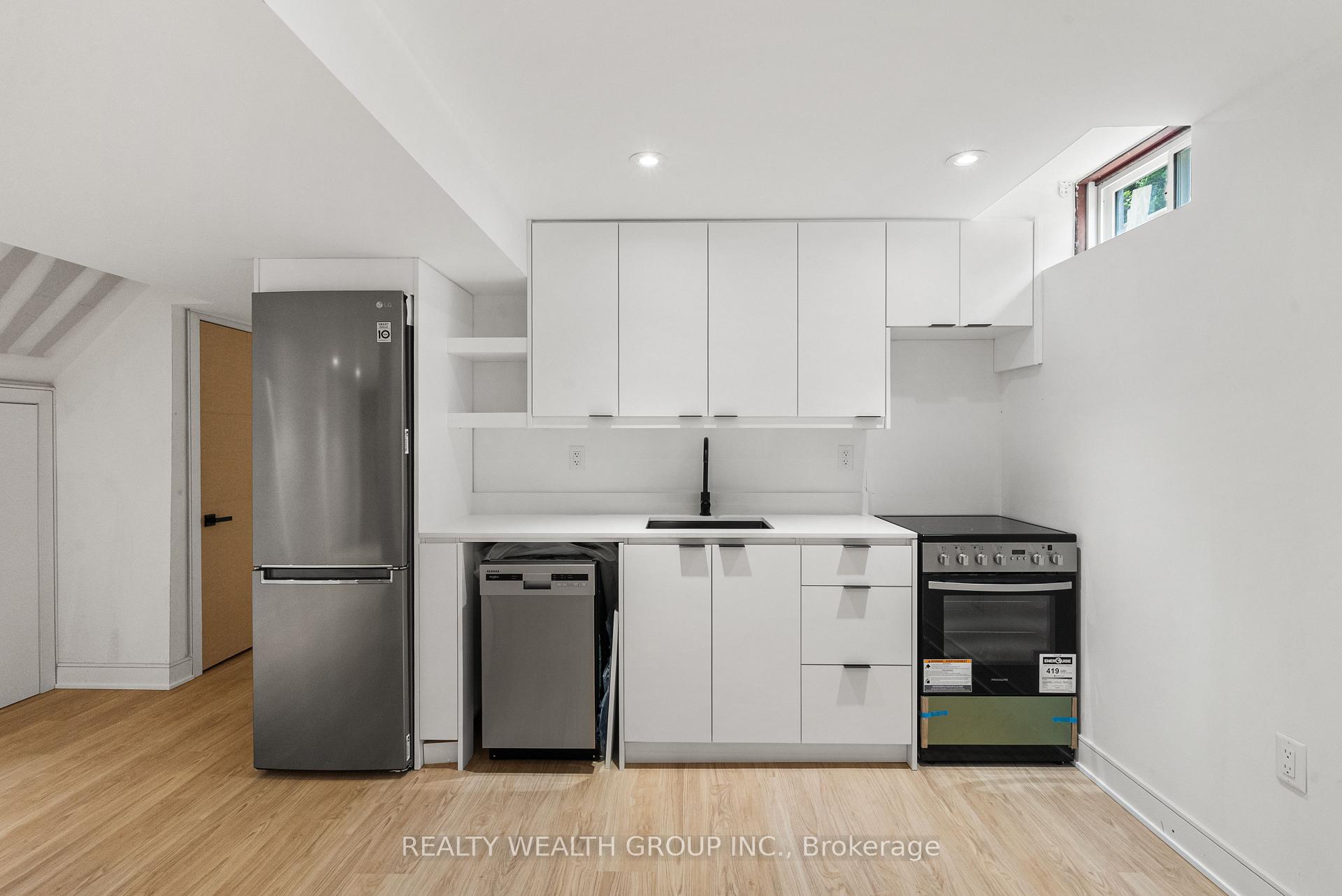 Photo 30 of 83 Governor Crescent, Vaughan, East Woodbridge — HOMEH