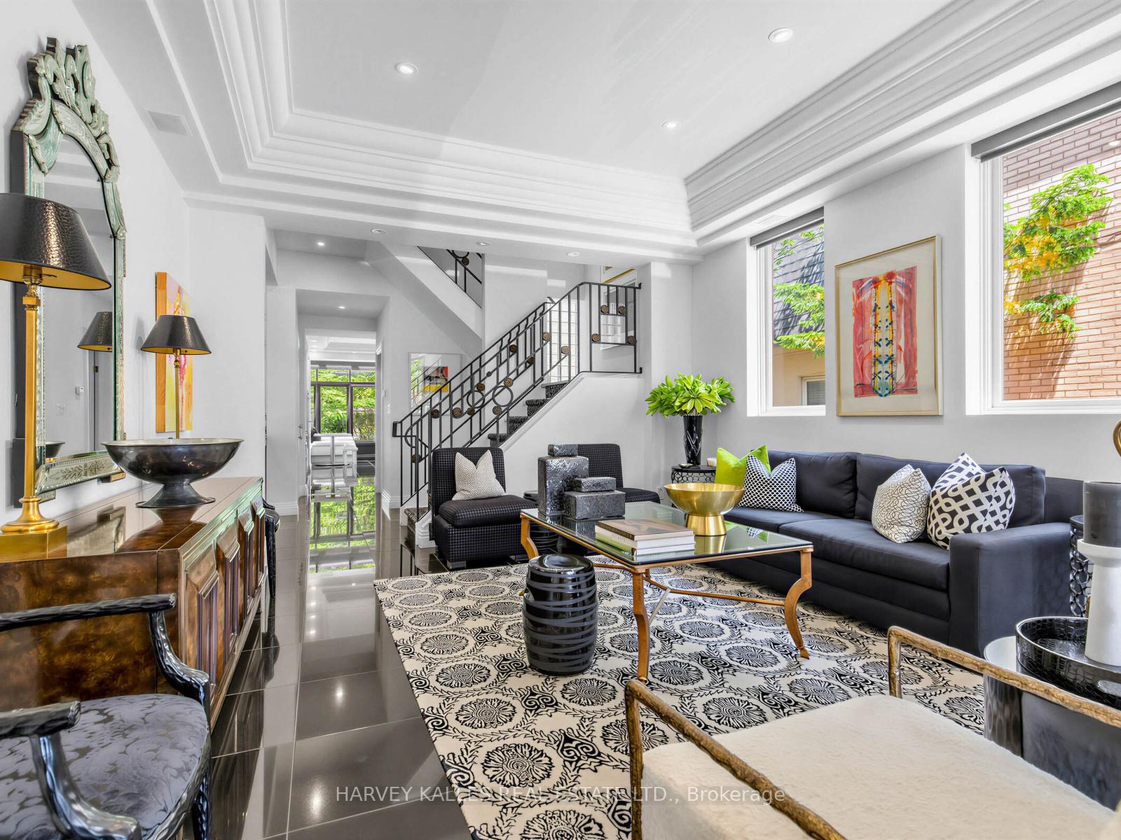 Photo 4 of 32 Bernard Avenue, Toronto, The Annex — HOMEH