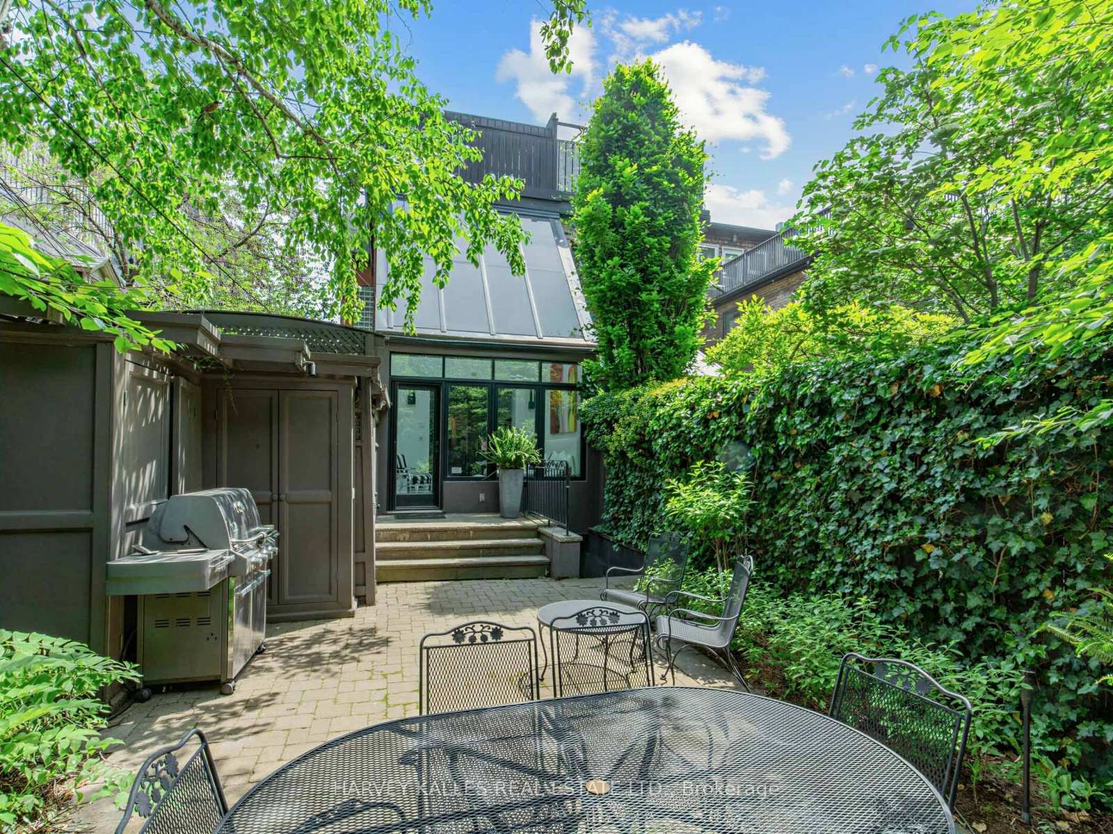 Photo 25 of 32 Bernard Avenue, Toronto, The Annex — HOMEH