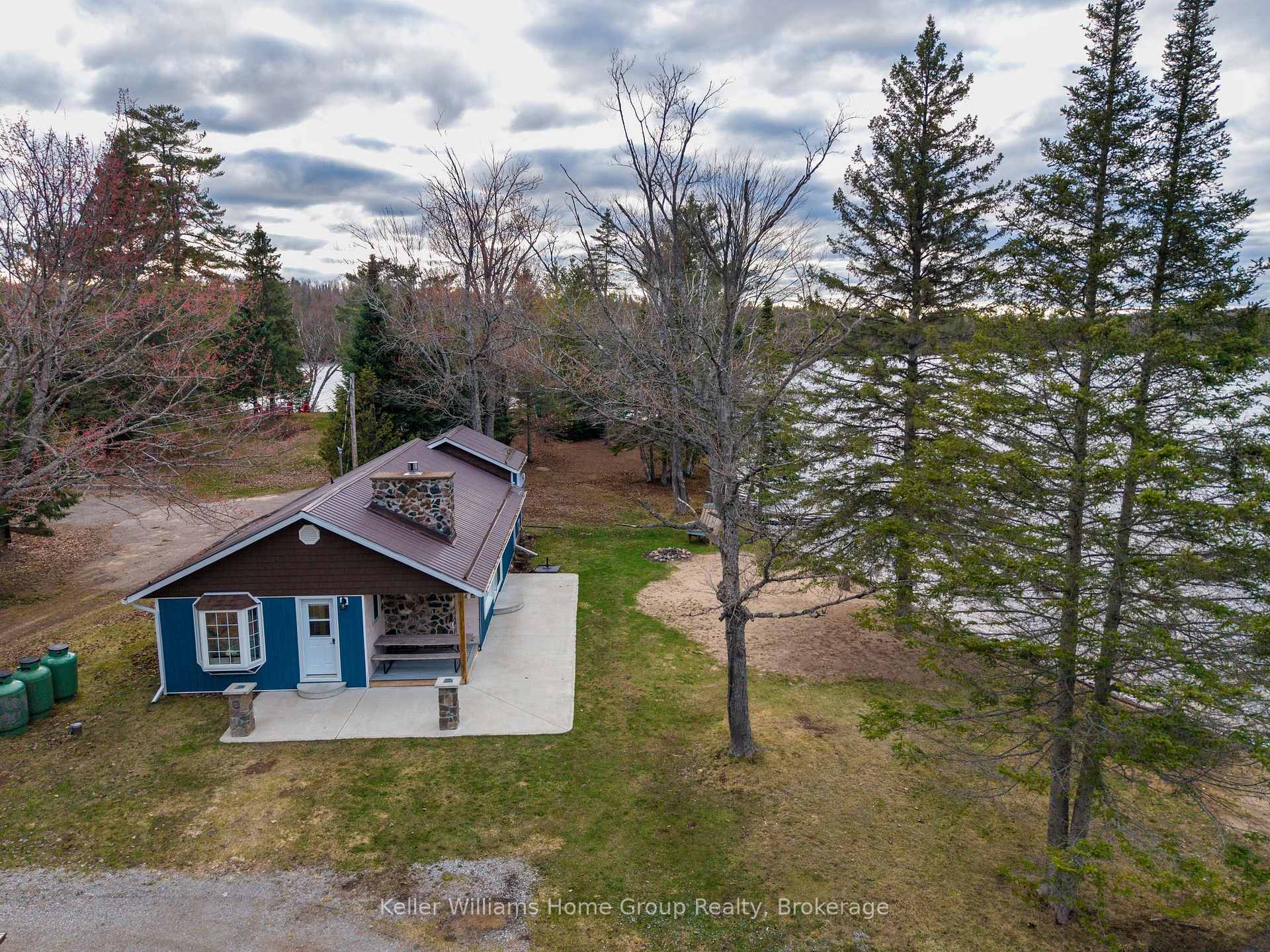 Photo 2 of 30 Lake View Lane, Faraday — HOMEH